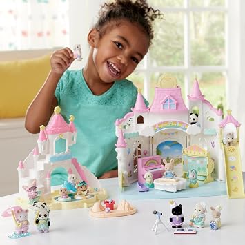 Calico Critters Kreş Arkadaşlar - Havuz Eğlenceli Üçlü