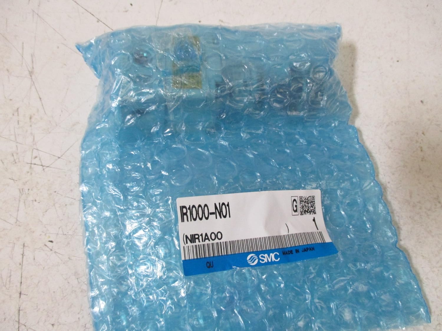 SMC IR1000-N01 Port Gender: Female, 0.73 to 29 PSI, Relief Valve, 0.16 SCFM, 1/8 NPT, Precision Regulator