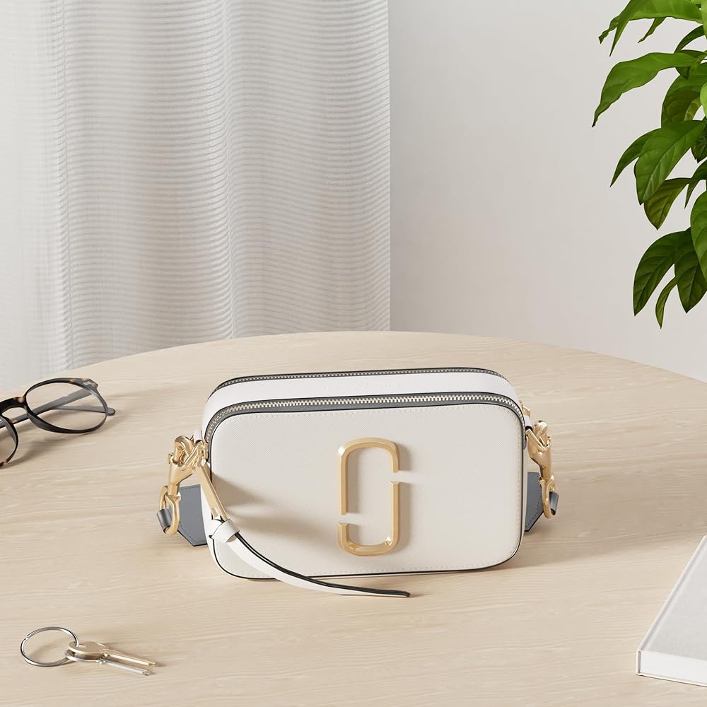 Amazon | Marc Jacobs Women's Small Logo Strap Snapchat