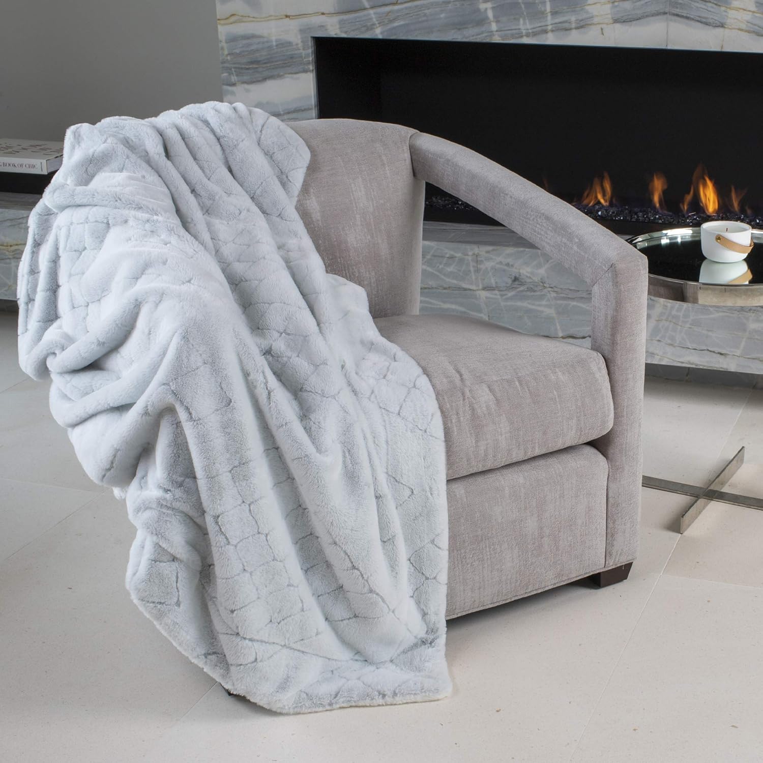 Mon Chateau Luxury Diamond Weave Ultra Plush Reversible Faux Fur Throw