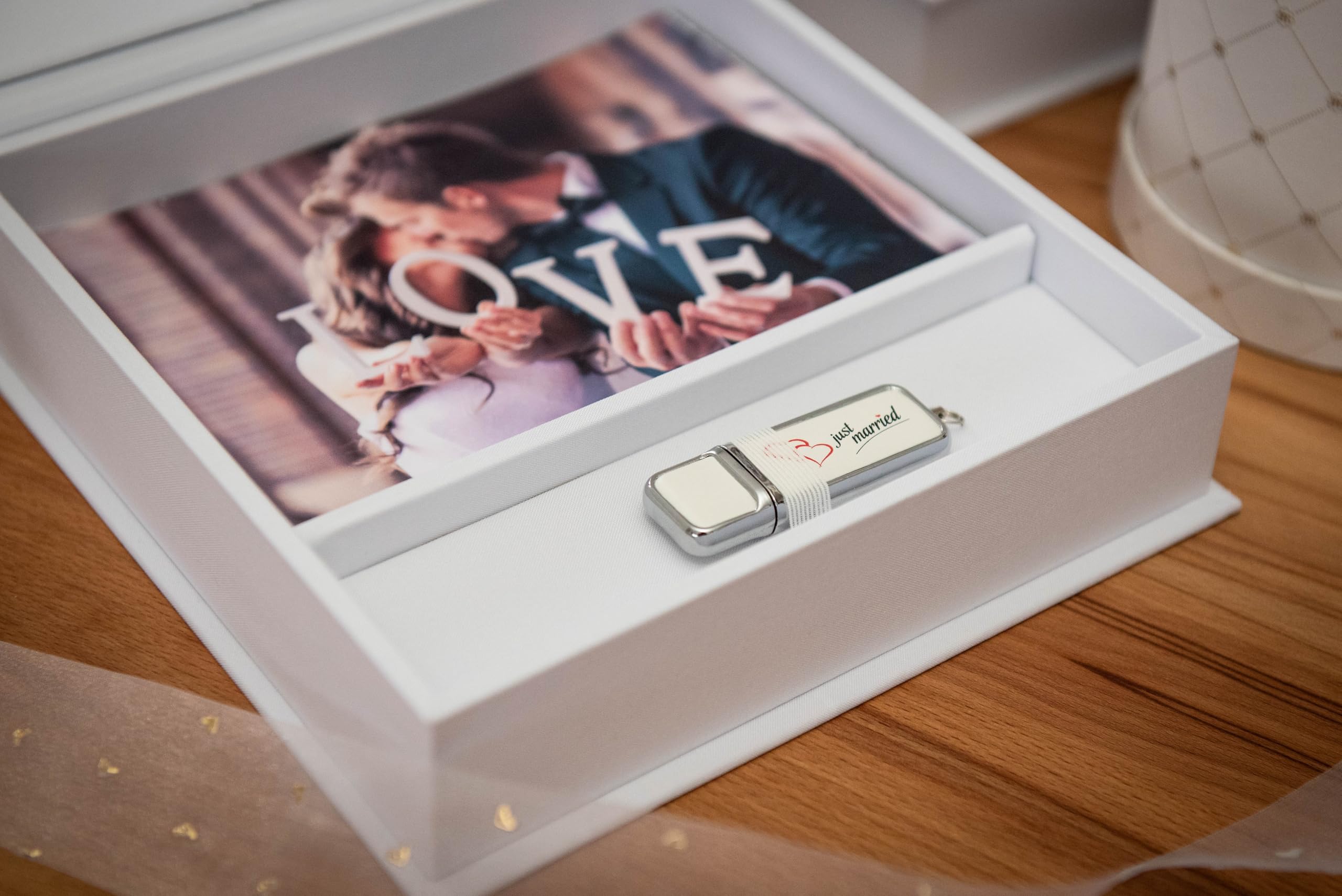 Scatola per foto di nozze con scomparto USB – Scatola ricordi per foto 13 x 18 cm, scatola portaoggetti in lino premium, confezione regalo per matrimoni, compleanni, feste di famiglia e momenti