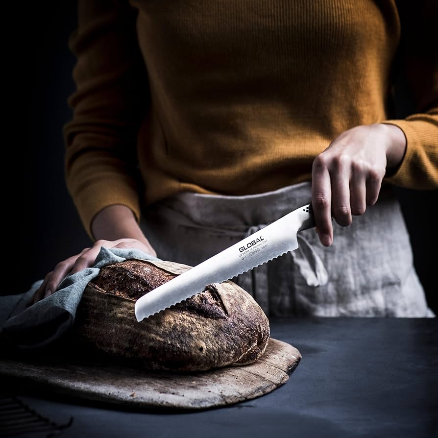 GLOBALナイフ Amazon.com: Global 8 1/2 inch Serrated Bread Knife