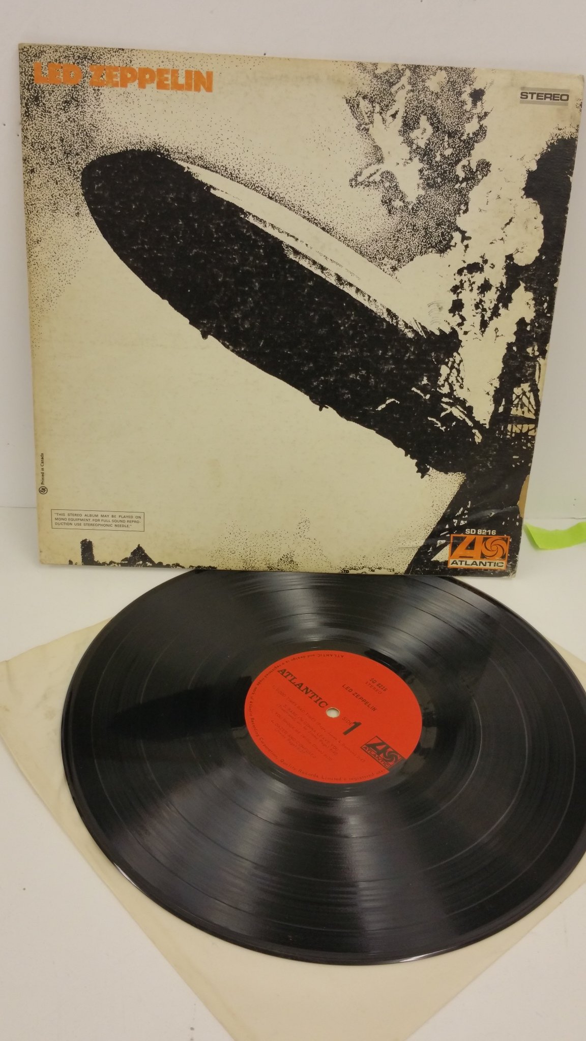 LED ZEPPELIN IMPORT US[SD8216] 1969 VINYL LP by LED ZEPPELIN