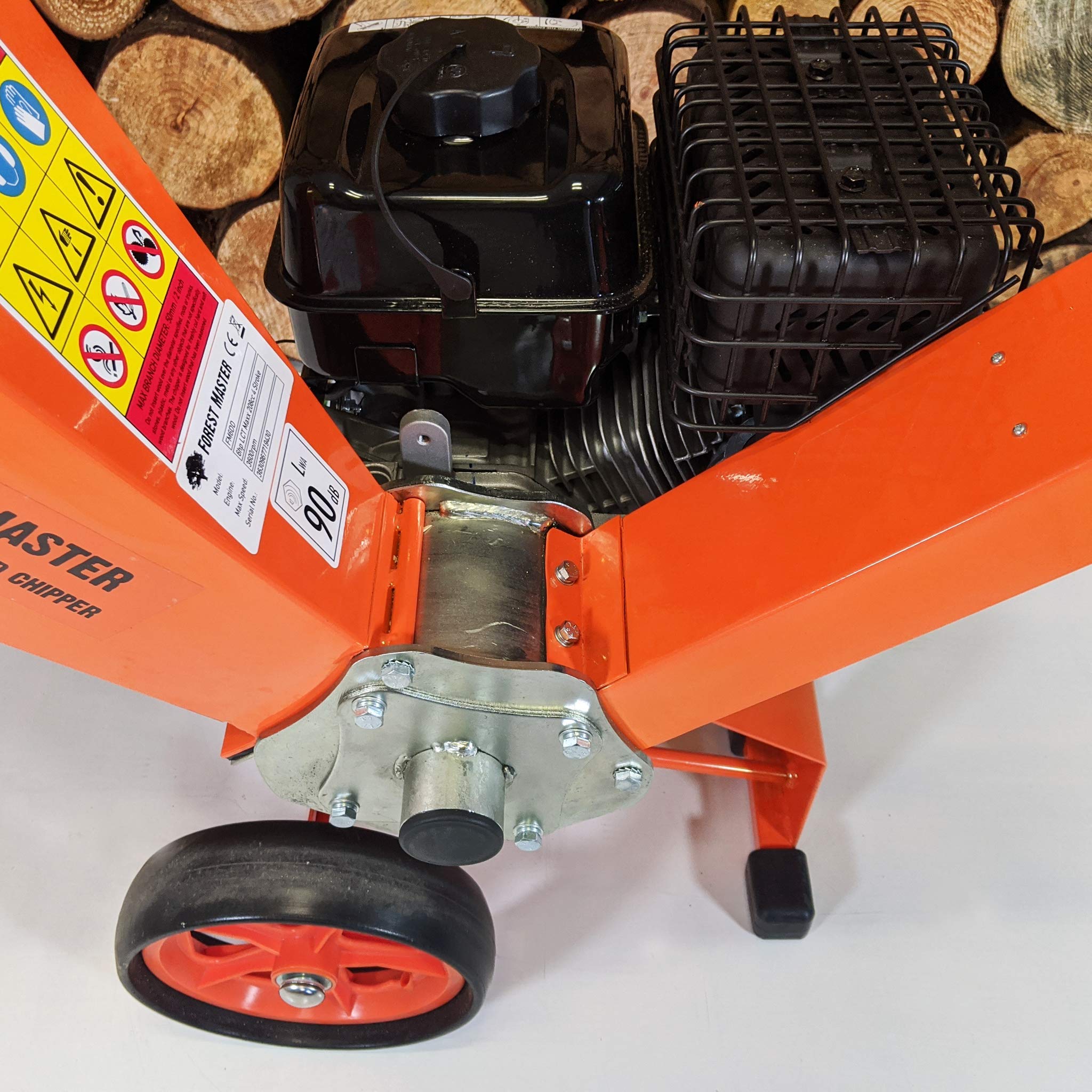 Broyeur De Végétaux Forest Master FM6DD - 6CV Essence - 50mm Diamètre - 38kg