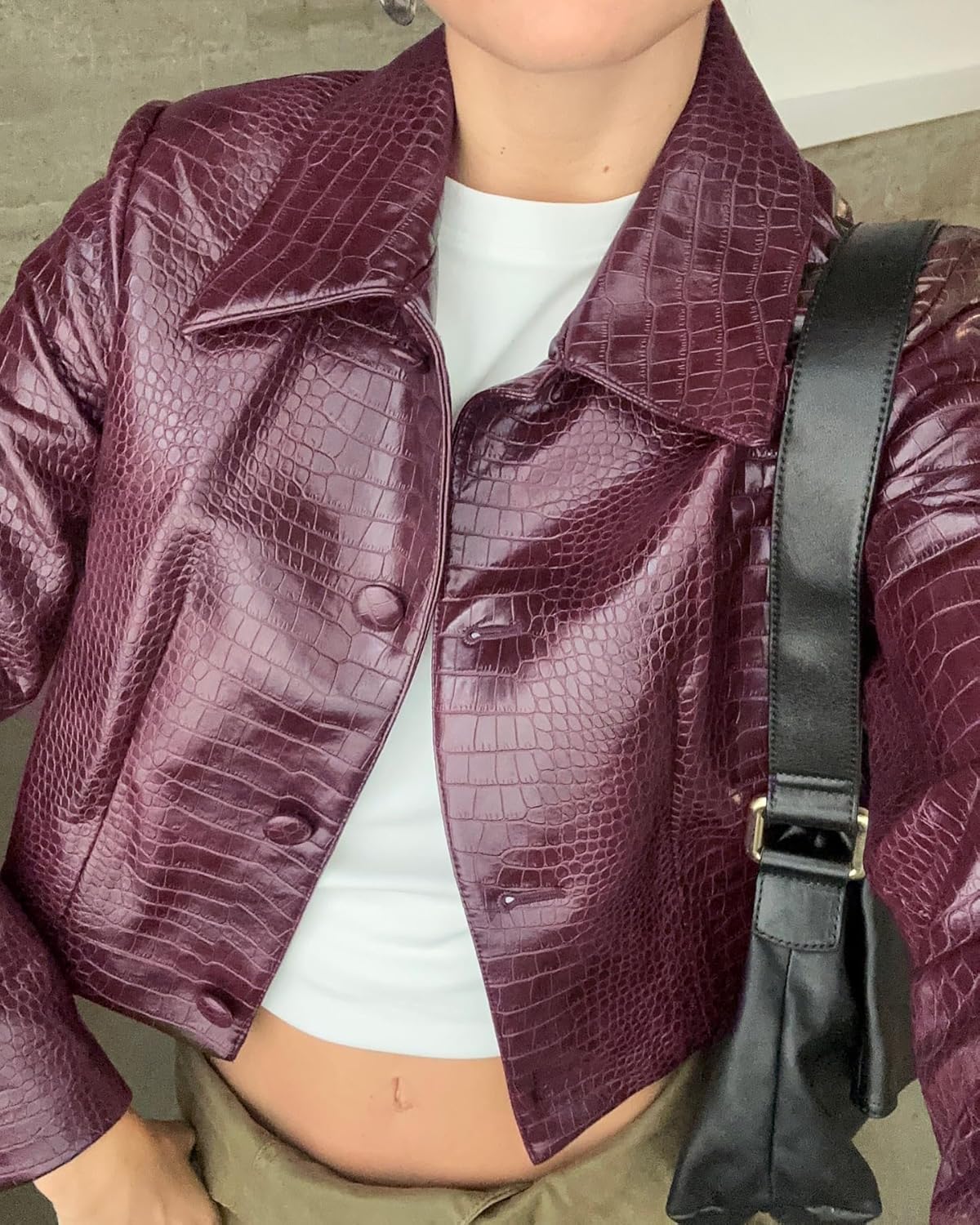 VOIKERDR Women Leather Jacket Cropped Jacket Crocodile Skin Jacket for Woman Faux Leather Blouses Going Out Coat