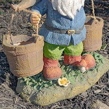 Amazon.com: Zaer Ltd. Classic Spring Gnome Garden Statue in
