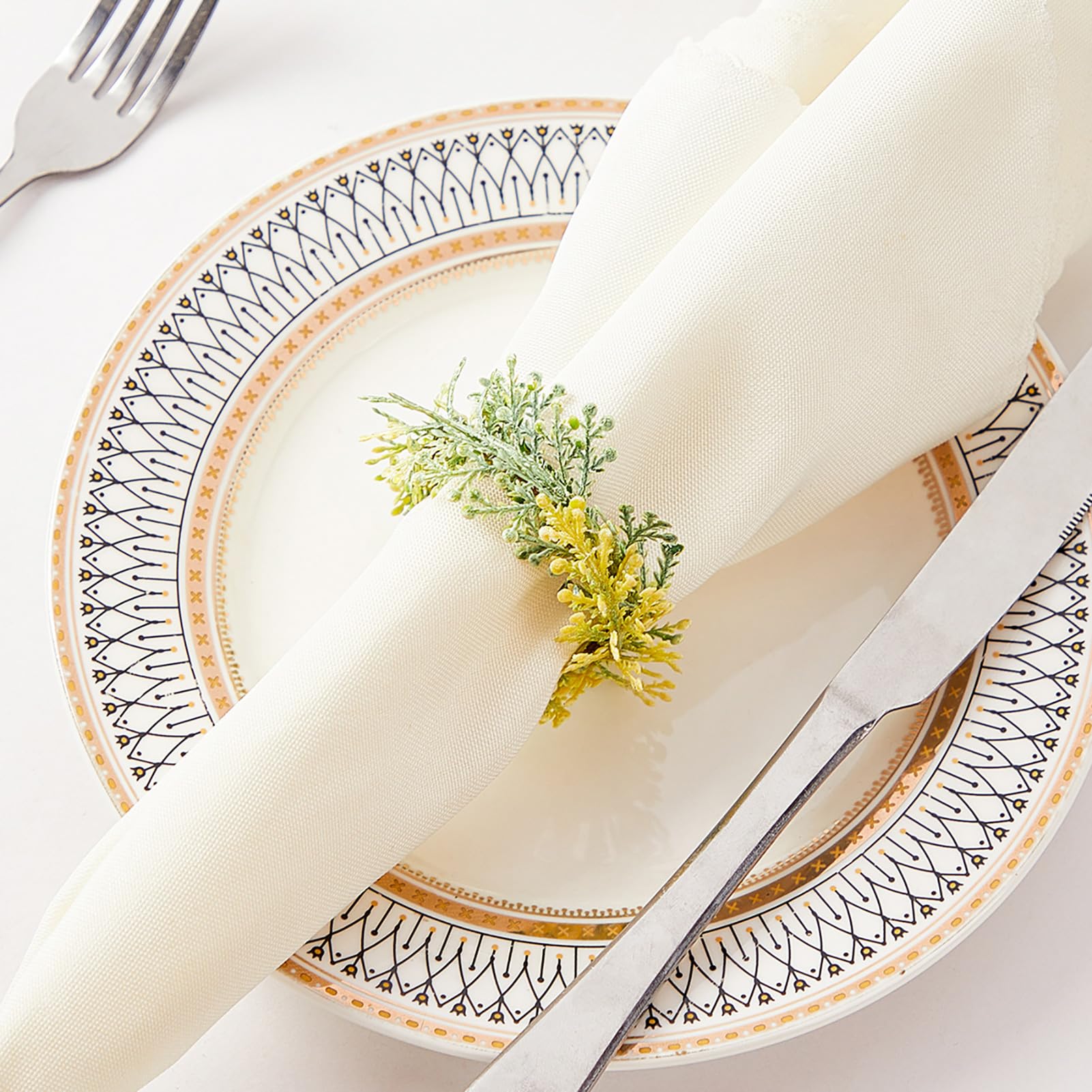 Amazon｜ナプキンリング8個セット、パインブランチナプキンリング