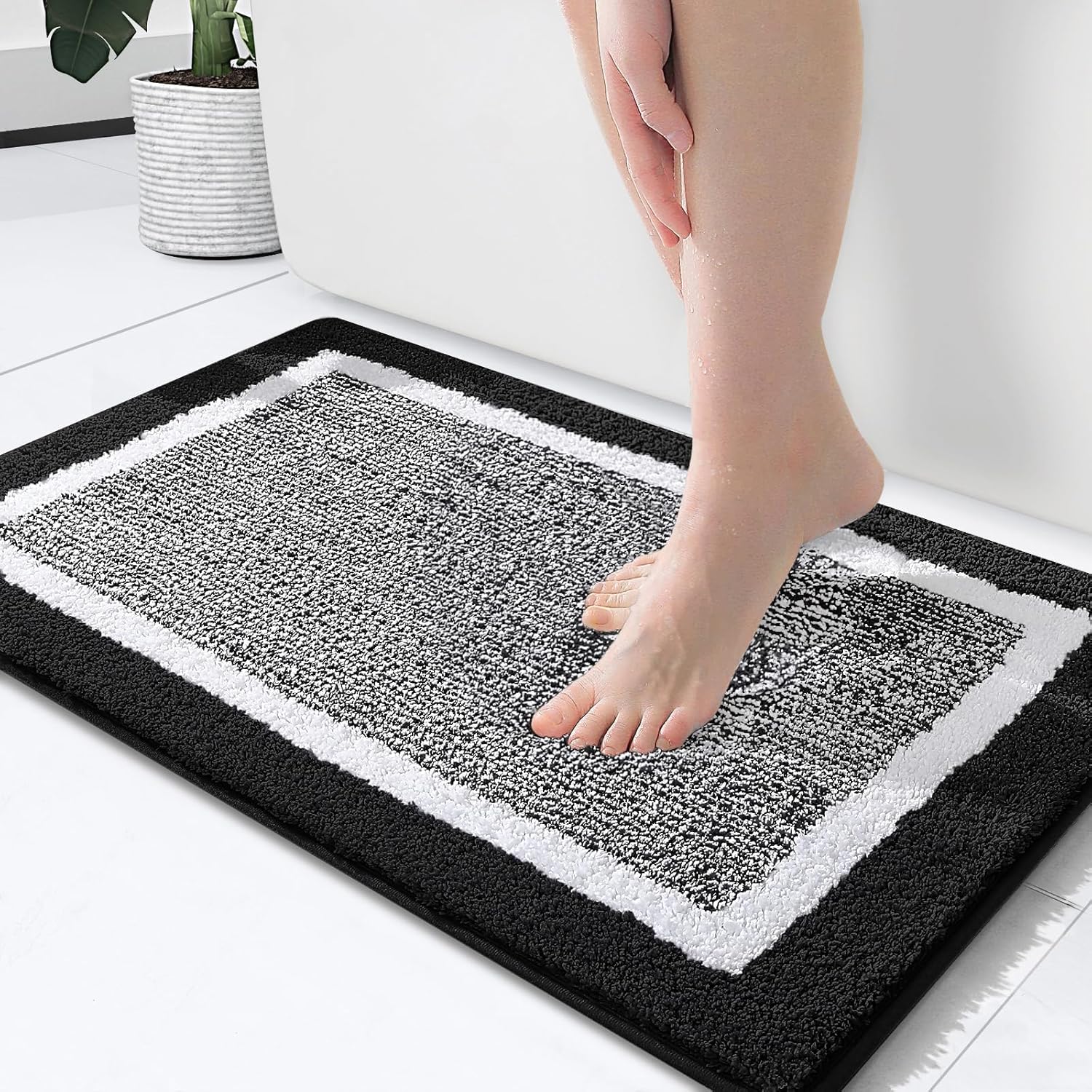OLANLY Bathroom Rugs 24x16 Extra Soft and Absorbent Microfiber Bath Mat Non-Slip Machine Washable Quick Dry Shaggy Bath