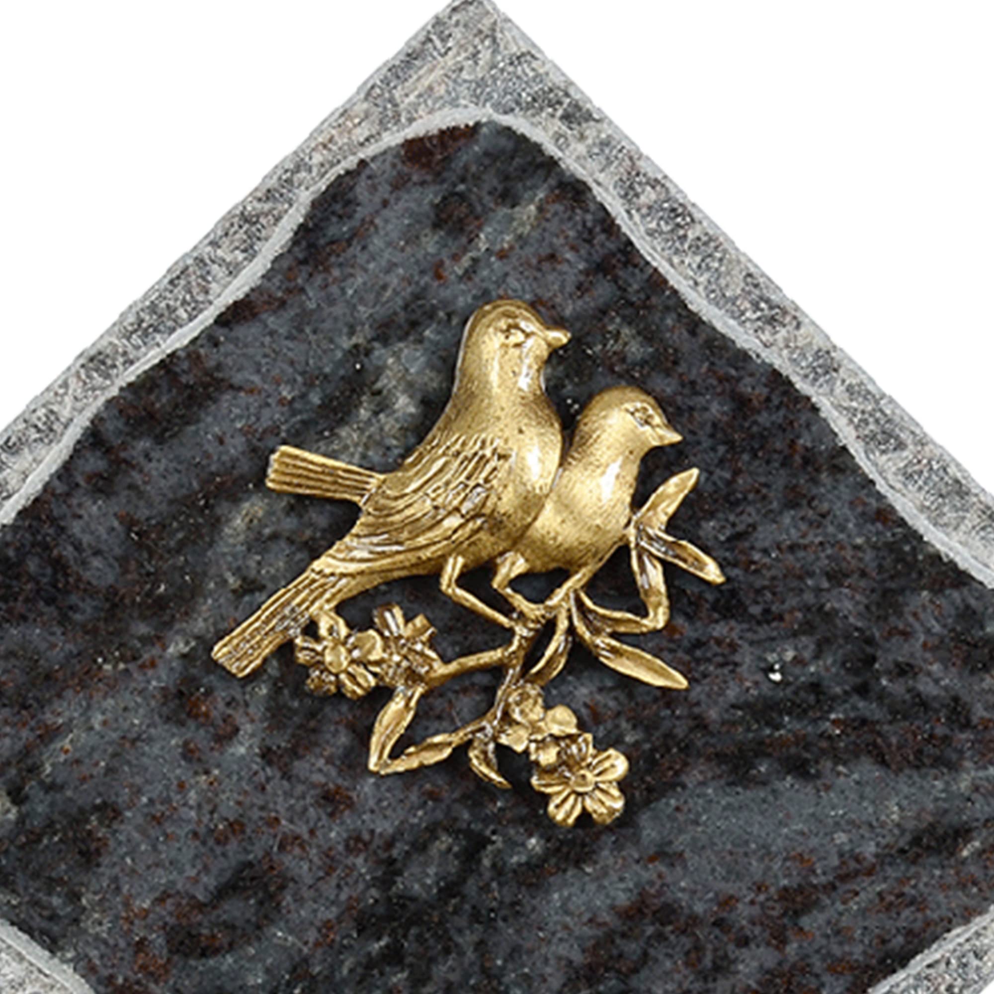 Plaque funéraire personnalisée losange - Granit - assemblée en France - bronze oiseaux - H 15 X L 15 cm - 1 texte