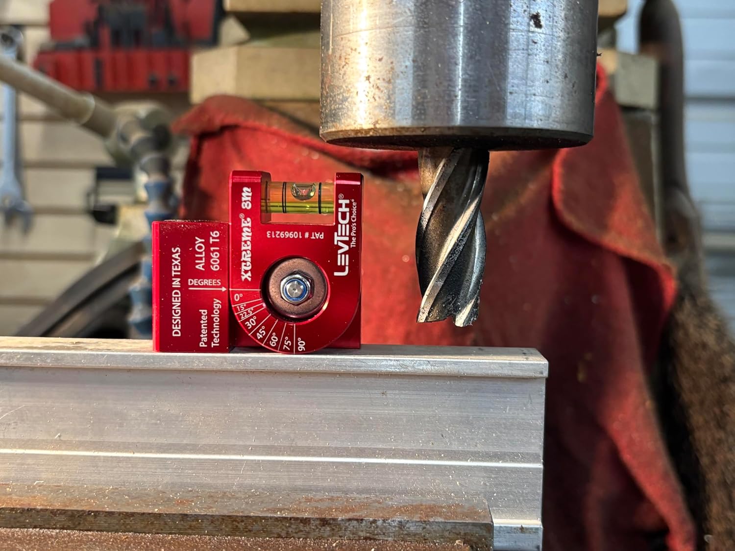 LEVTECH®, The PRO’s CHOICE®, XTREME® 8 Magnetic Torpedo Level | KWIK KLIK® to 8 Angles (0°,15°,22.5°,30°,45°,60°,75°,90°) | 6 Rare Earth V-Groove Magnets | Replaceable Vial |Only 2.5"x1.25x0.75"@3.5oz