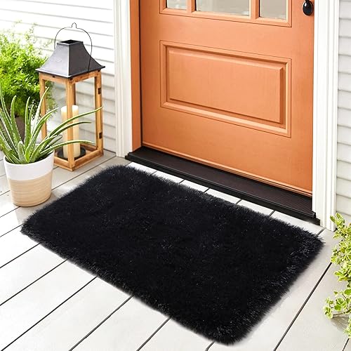 Noahas - Alfombra mullida, pequeña, antideslizante, suave y afelpada para puerta, interiores, entrada, mesita de noche, para niños, 2 x 3 pies, negro