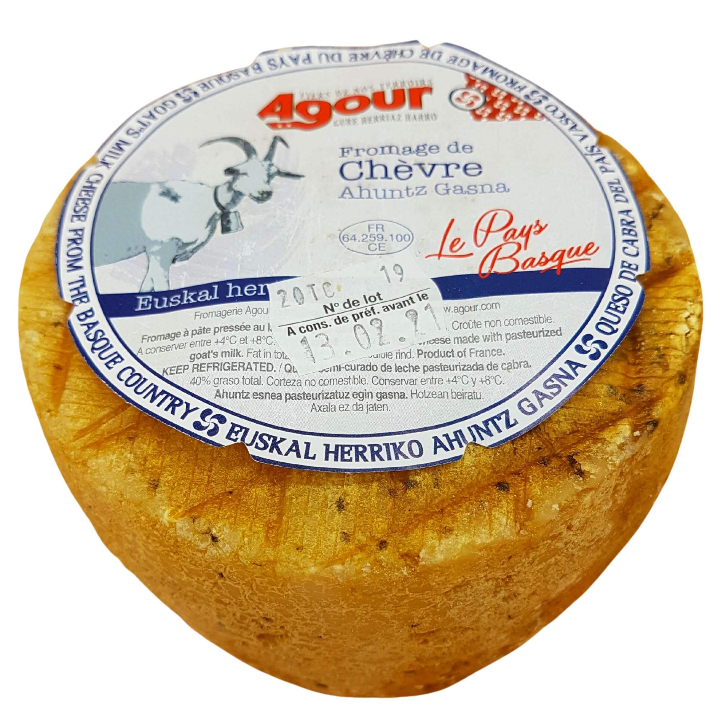 Queso de Cabra del País Vasco Frances - Peso Aproximado 800 gramos - Elaborado por el respetado AGOUR, uno de los productores más laureados de todo el mundo en el World Cheese Awards