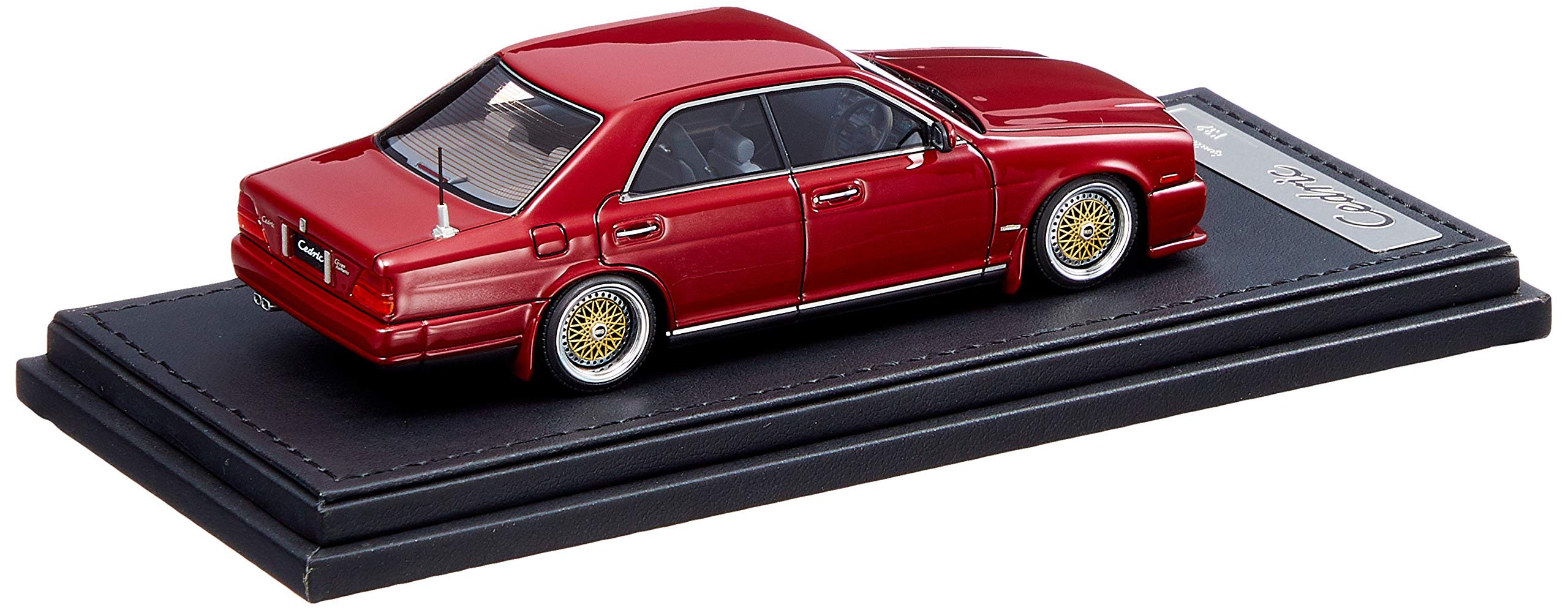 Amazon.co.jp: イグニッションモデル 1/43 ニッサン セドリック (Y32