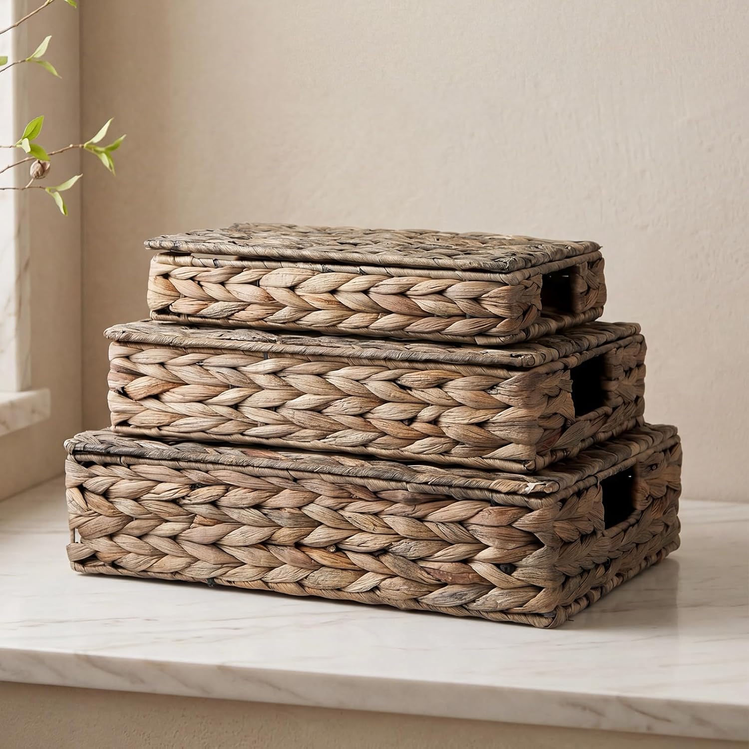 3 Pcs Wicker Storage Baskets with Lids 16" 14" 12" Water Hyacinth Pantry Baskets Woven Organizers Decorative Storage Boxes for Organizing Shelves, Bedroom, Living Room(Natural)