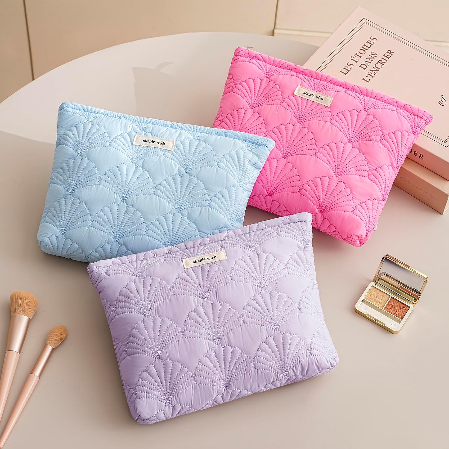 RSRSLEII Quilted Cotton Seashell Makeup bag, Travel Toiletry Bag,Light Blue