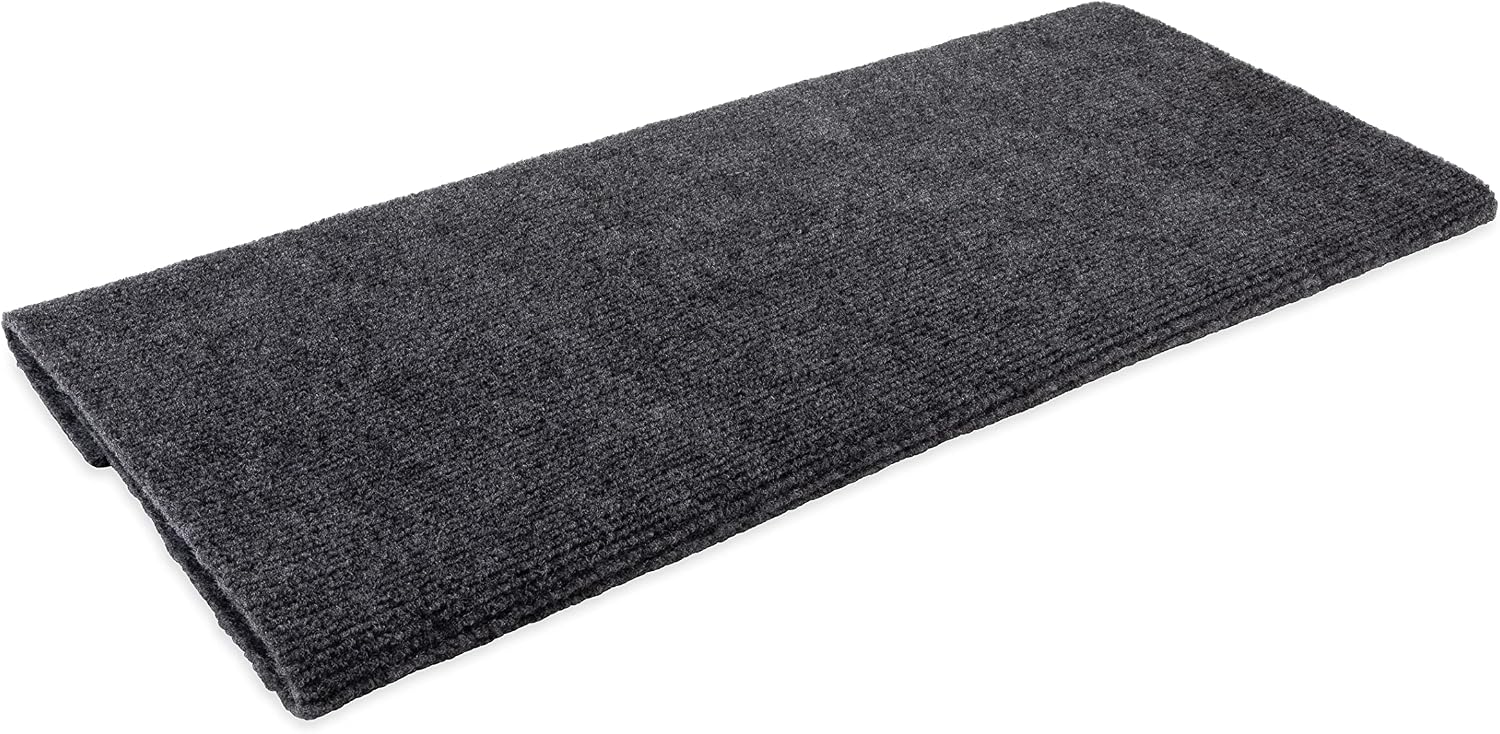 Camco Wrap Around Step Rug- Protects Your RV From Unwanted Tracked In Dirt, Works on Electrical and Manual RV Steps - Extra Large (Gray) (42935)