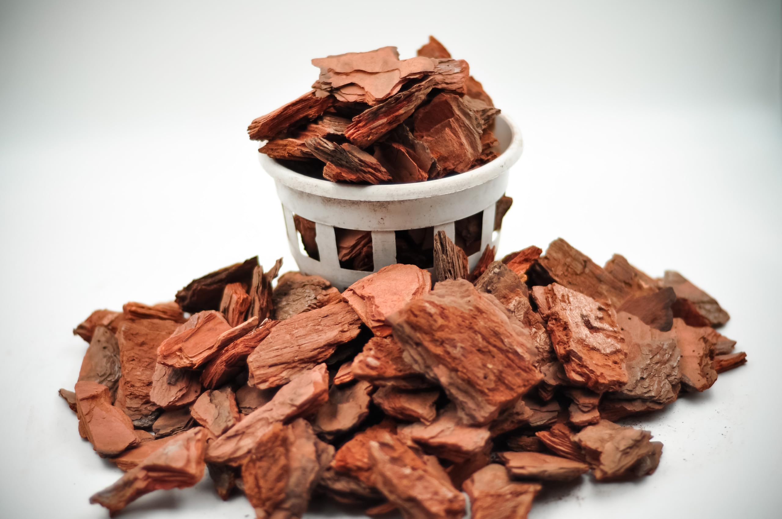 New Zealand Pine Bark Chips (Dry) (250) (B0D8KD3X8J) Amazon Price History, Amazon Price Tracker