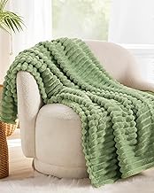 VANJOROY Fleece Fluffy Blanket Large Throw for Sofa and Bed, 300GSM Lightweight blanket 100% Microfiber Fuzzy Soft Warm Cozy Luxury Throw for Settees Chair Travel Gift. Sage Green-130x170cm