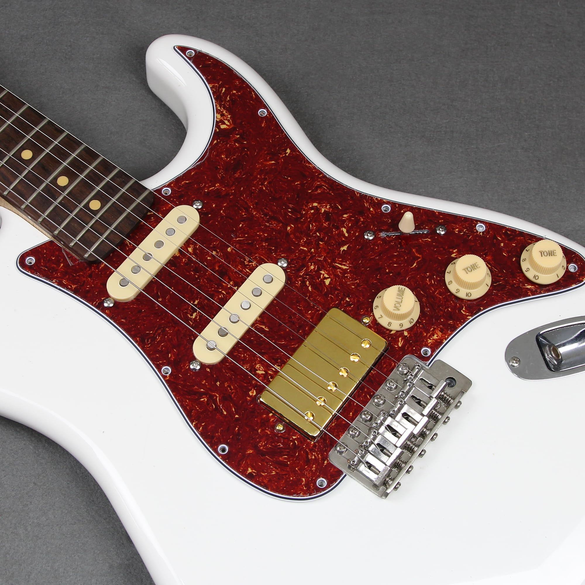 FLEOR Alnico - Set di 5 pickup a bobina singola piatta e humbucker ad alto guadagno, colore: crema HSS N+M+B per chitarra ST Style