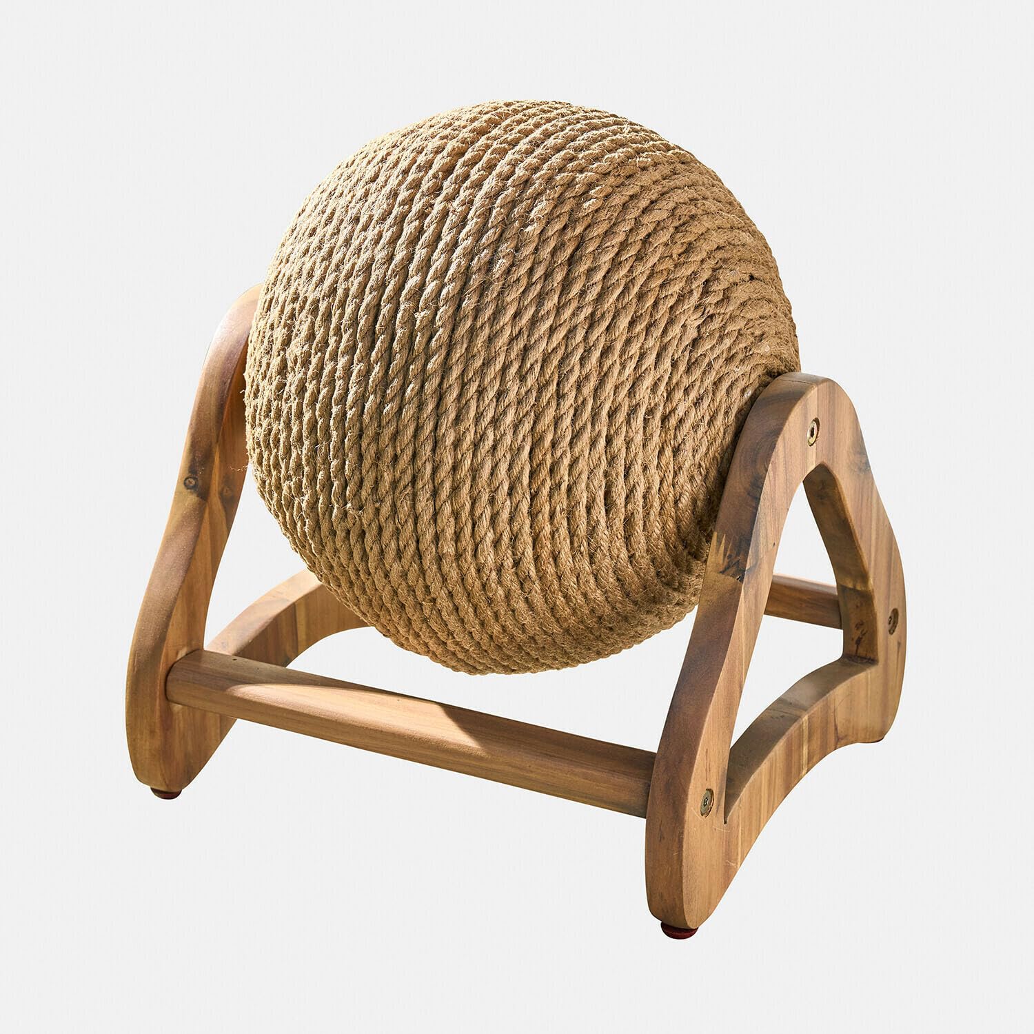 Loberon Kratzball Laredina - Outdoorgeeignet - Krallenpflege Inklusive Spielmoment - Katzenspielzeug - Haustierkollektion - Akazienholz - Wasserhyazinthe, braun | Outdoorgeeignet - Krallenpflege Inklusive Spielmoment - Katzenspielzeug - Haustierkollektion