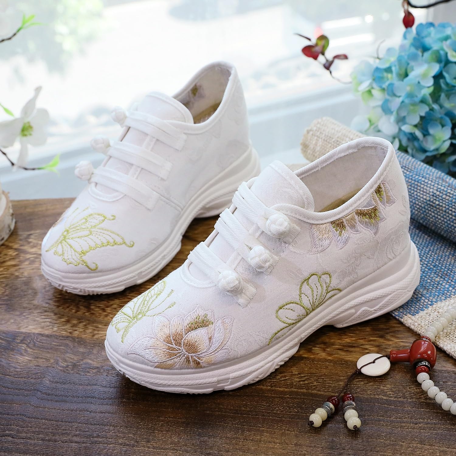 Damskie, Modne, Platformowe Trampki Na Koturnie Z Haftowanym Motywem Kwiatowym Wygodne Buty Do Chodzenia Z Ukrytym Obcasem Shoes Cheongsam W Stylu Chińskim Obuwie Na Co Dzień(White,41 EU)
