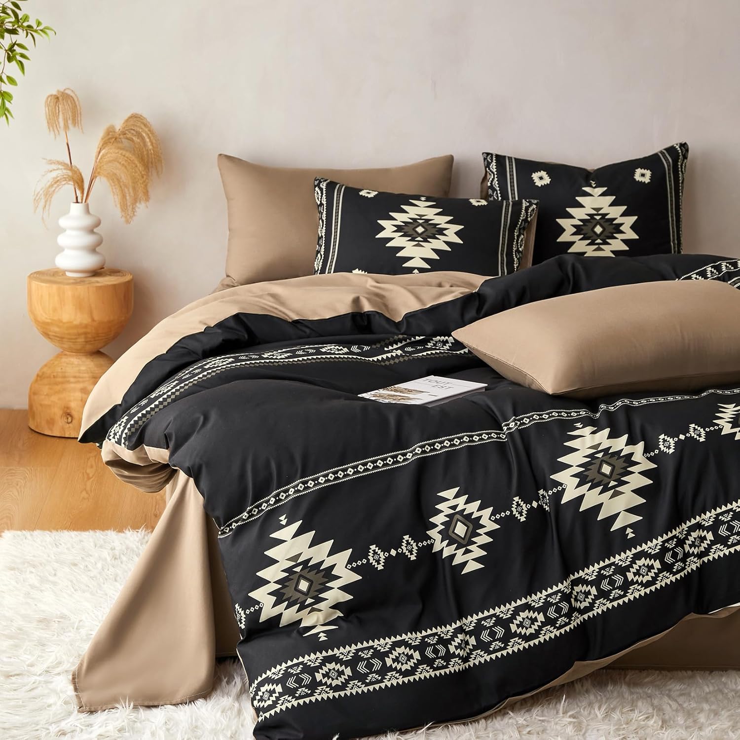 Wake In Cloud - Western Comforter Set, Boho Southwestern Farmhouse Style with Aztec Diamond Geometric Pattern, Soft Lightweight Bedding, 3 Pieces, Black Brown, Queen Size - Image 3