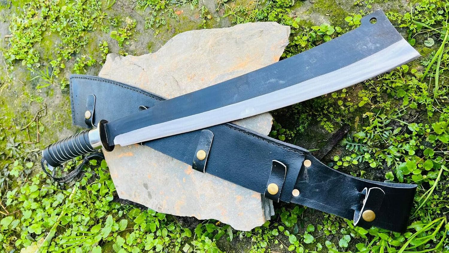 18" Jungle Machete - Full Tang High Carbon Steel Blade - Balance Water Tempered with Rosewood Handle and Leather Wrap