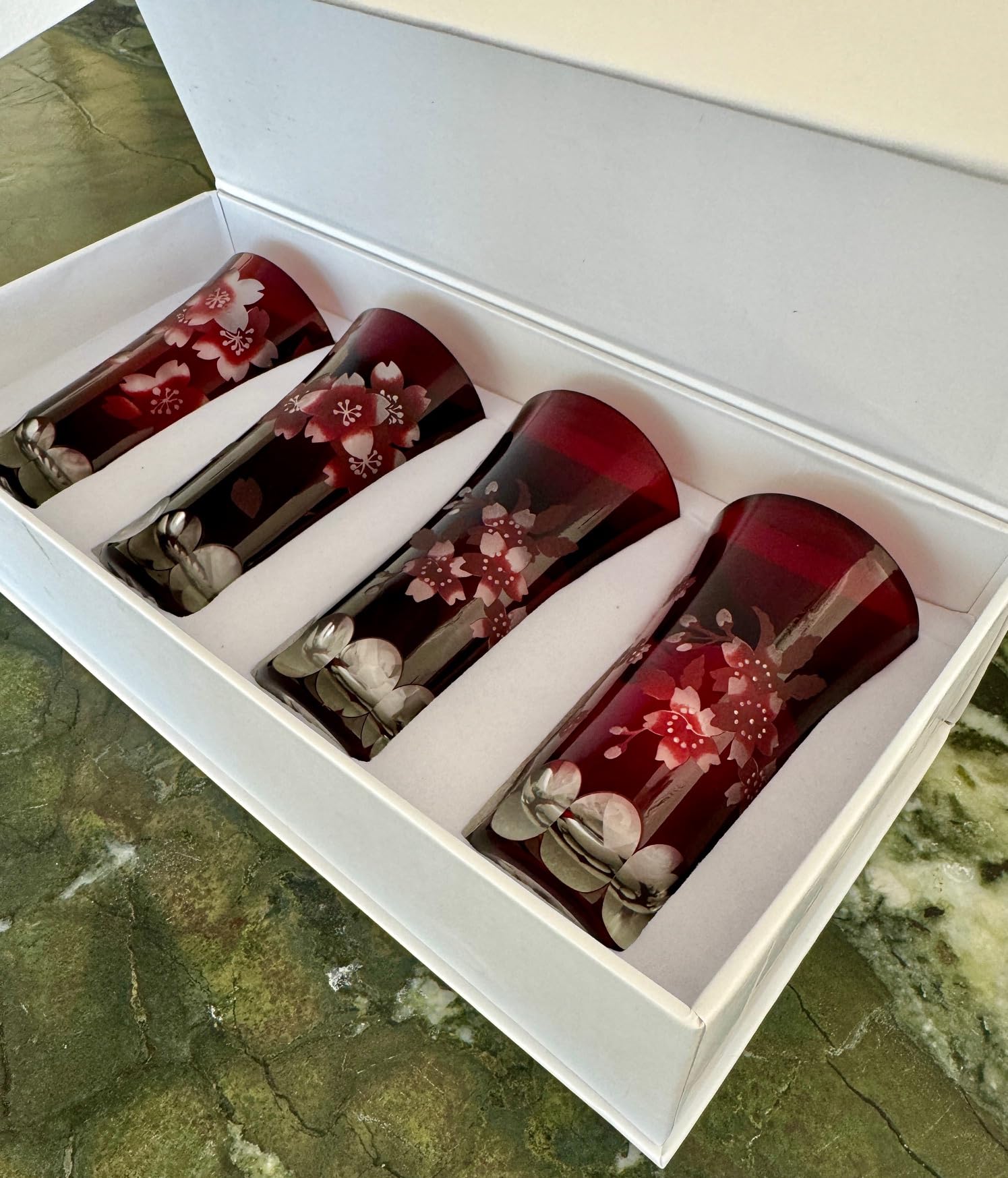 TDL-brand Hand-Cut Glasses, Japanese Style, Edo Kiriko, Set of Four, Gift Box (SUPER RED)