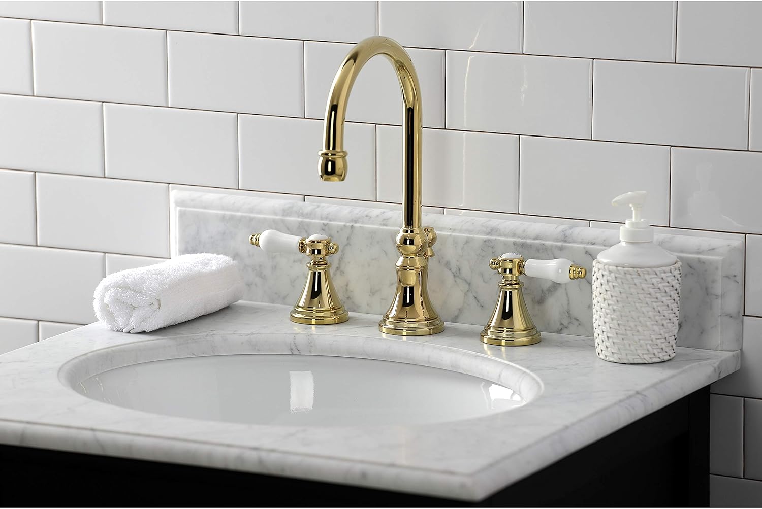 Kingston Brass KS2982BPL Bel-Air Widespread Bathroom Faucet with Brass Pop-Up, Polished Brass