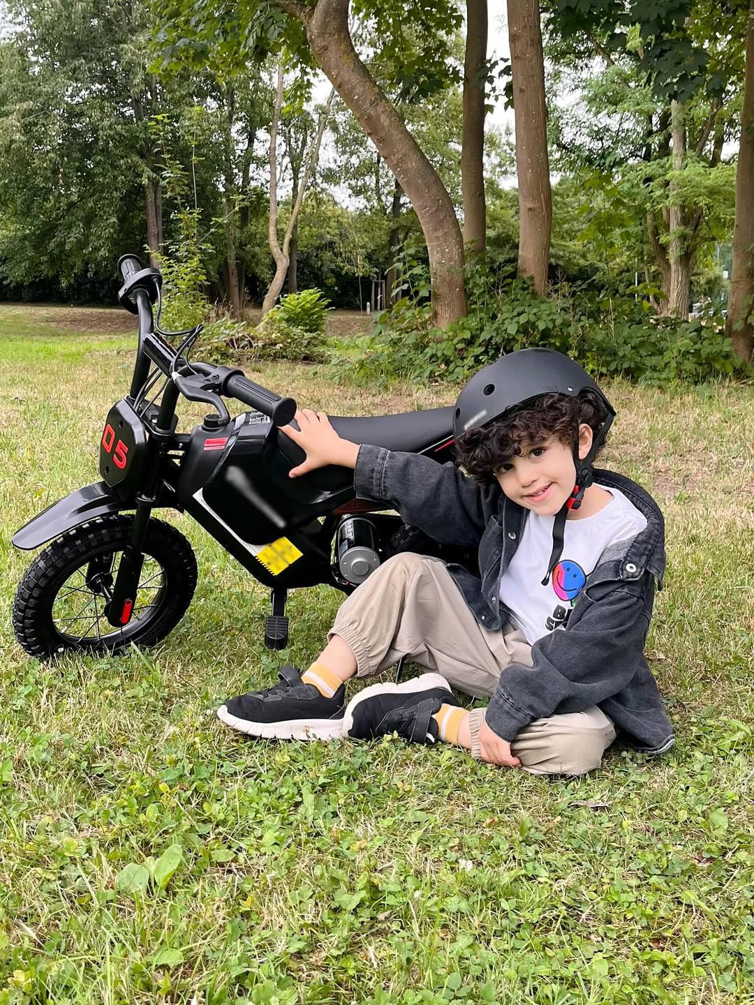Volunboy Pantaloni da Jogging per Bambini, Jogger Leggeri Traspiranti con Tasche e Vita Elastica per Scuola, Estate, Corsa (Bimbo/Bimba)
