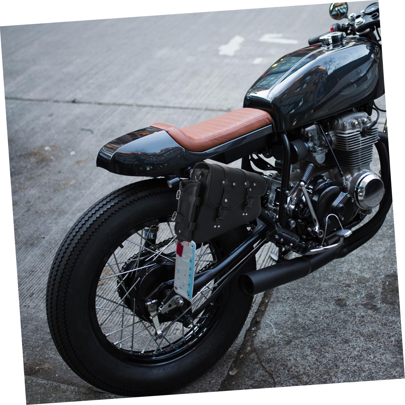 HEMOTON Sacoche Latérale pour Moto à Outils avec Porte-Bouteille Droite, PU Résistant, Fixation à Boucle Rapide, Rangement Voyage Compatible Motos, VTT et Vélos, Usage Quotidien
