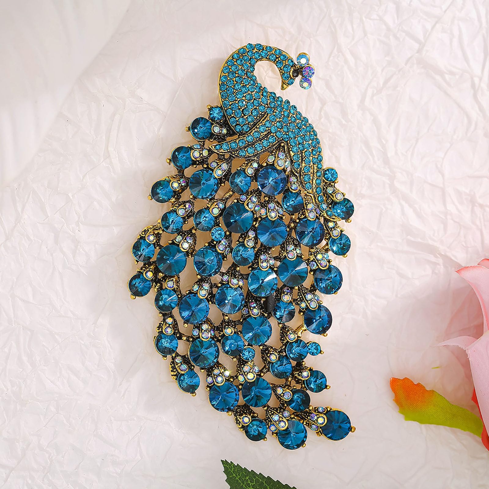 Vintage Crystal Peacock Brooch Pin for Women,Elegant Rhinestone Animal Brooch for Coat Suit Jacket Jewelry Gift