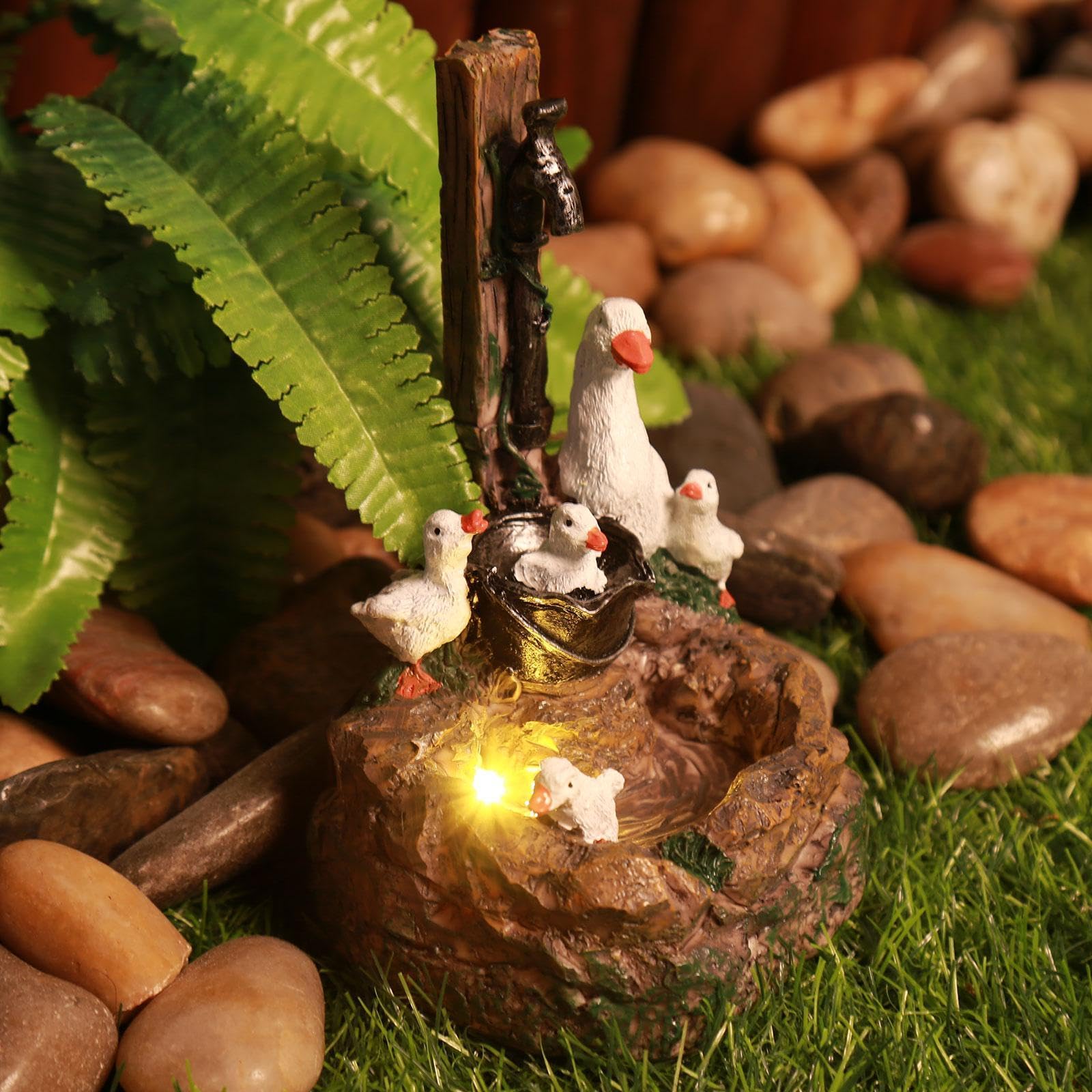 Fiorky Duck Animal Garden Statue With Solar Garden Lights, Squirrel/ Water Fountain Outdoor Sculpture, Cascading Freestanding Garden Resin Statue, Animal Water Feature Fountain Decoration (Duck)