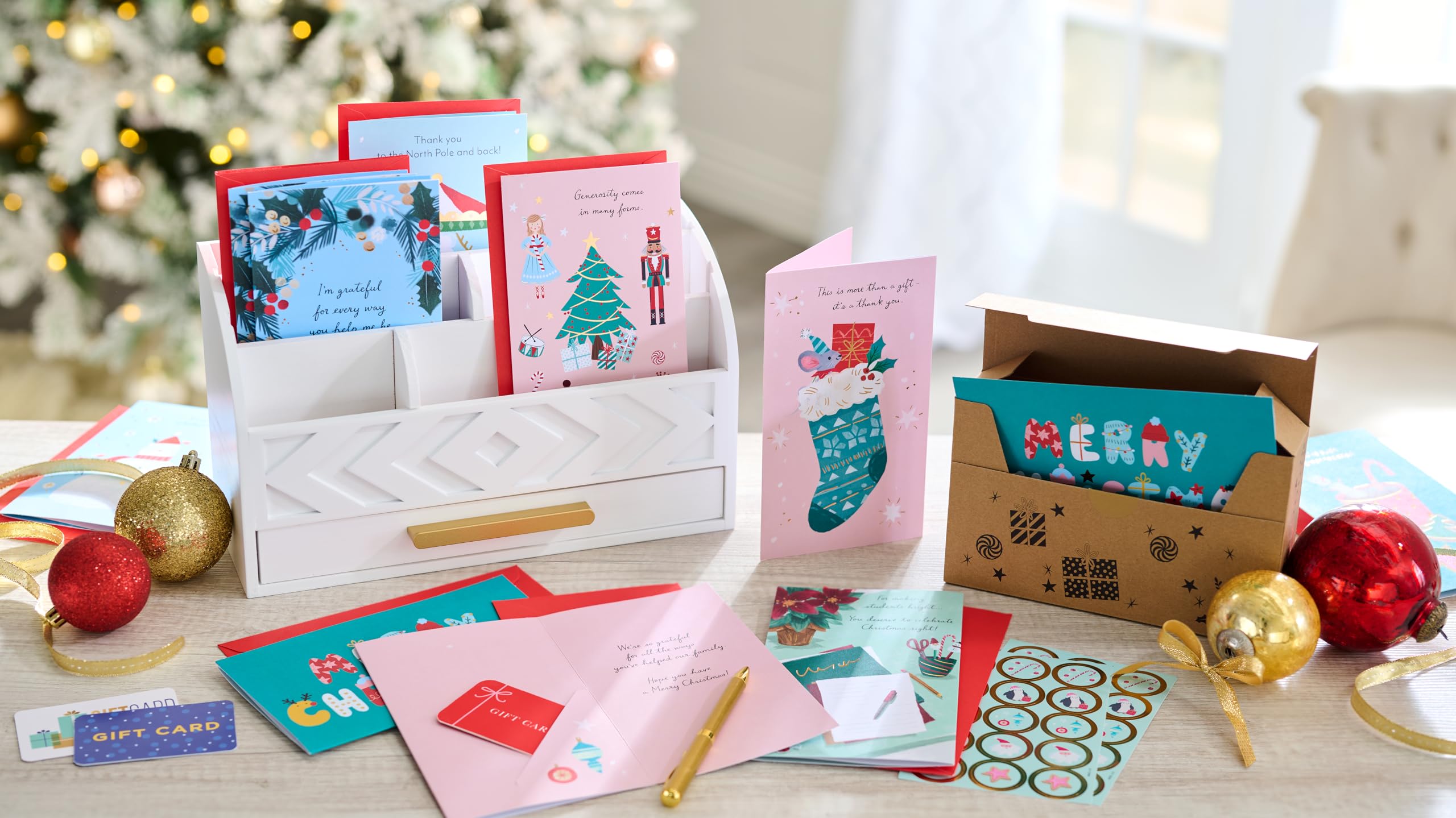 American Greetings Assortiment de 16 cartes de Noël avec enveloppes et autocollants pour enseignants, baby-sitters, soignants