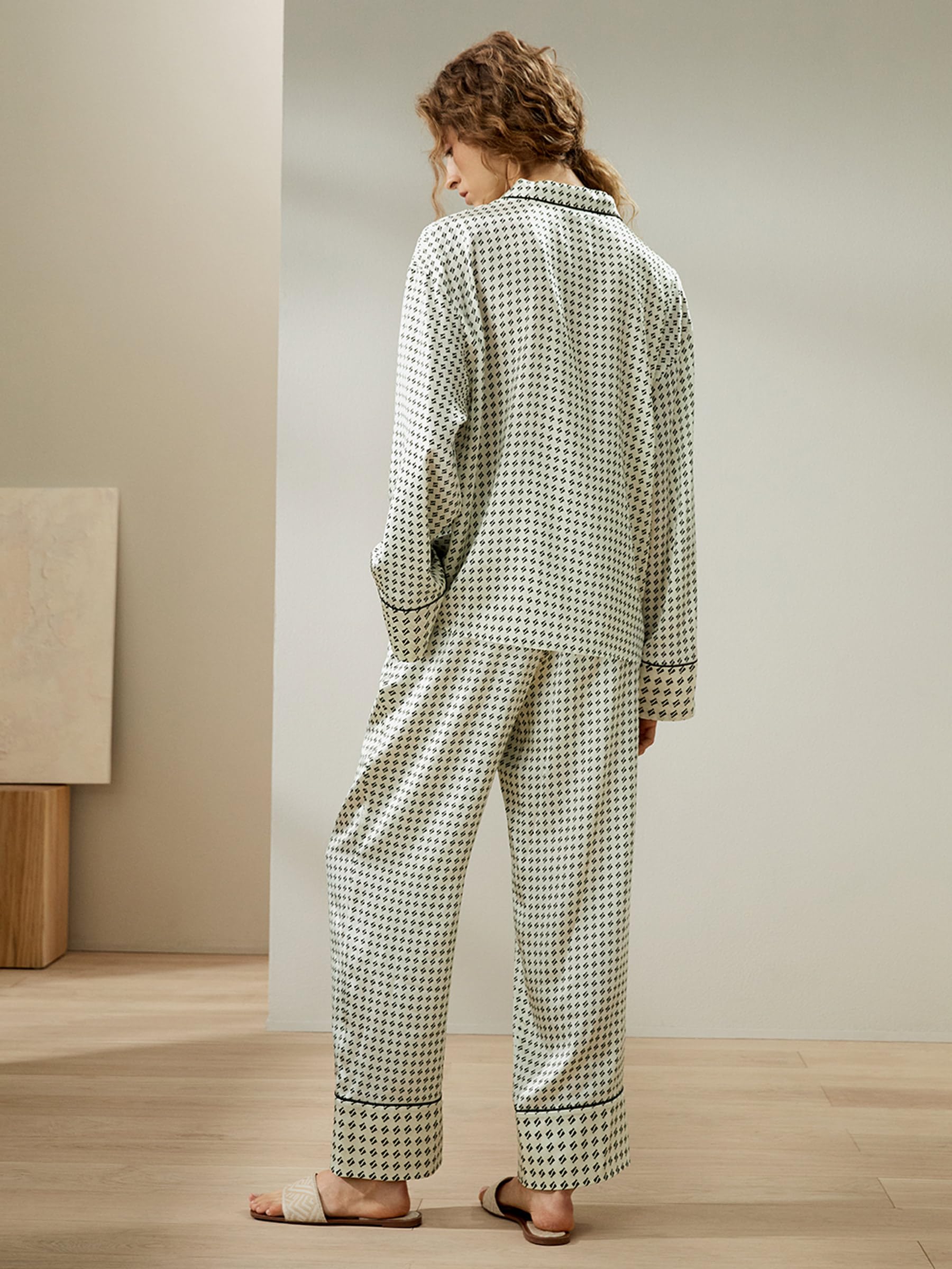 LilySilk 100% Seidenpyjama-Set für Damen Bedruckte Seidenpyjamas Hemdbluse mit Knopfleiste Reverskragen Übergroße Hose mit hoher Taille