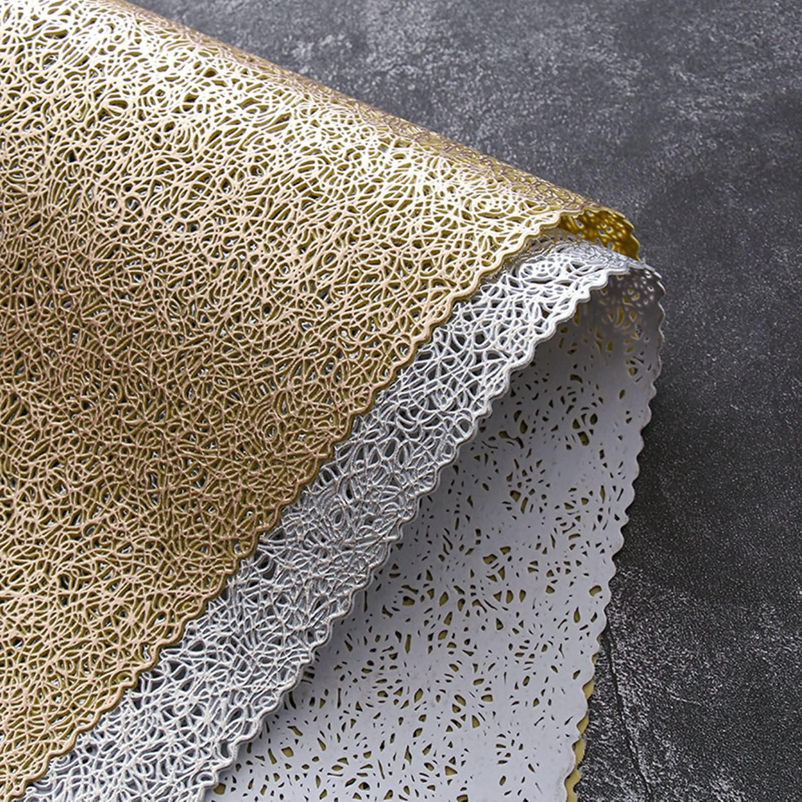 Podkładki stołowe do jadalni prostokątne 10 szt., 30 x 40 cm PCW, złote maty stołowe, prostokąt z pustymi nieregularnymi liniami