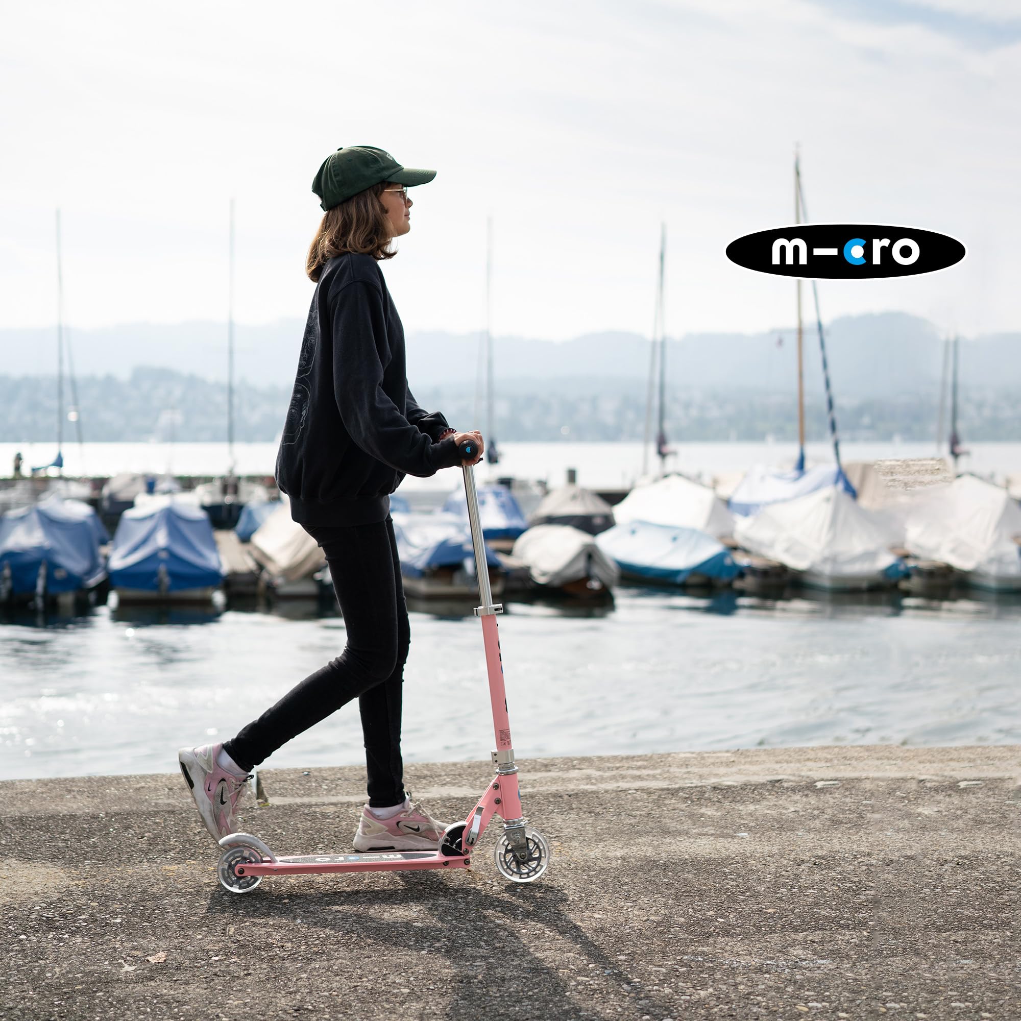 Micro Trottinette Micro Sprite LED avec 2 Roues pour Enfants - Trottinette et poignées Pliables - Roues avec éclairage LED - Légère et réglable en Hauteur - 5 Ans et Plus
