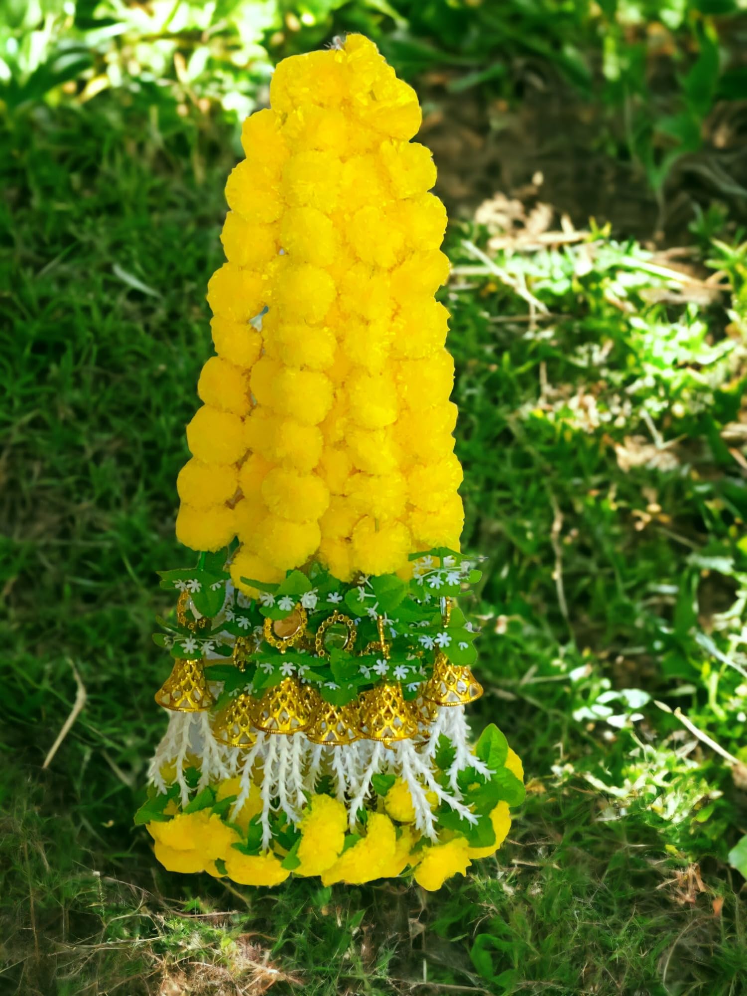 Evisha Toran Bandharwar Artificial Marigold Mogra Jasmine Juhi Flowers Garland - 4 Strings, 3.5 Ft, Yellow Green Mix