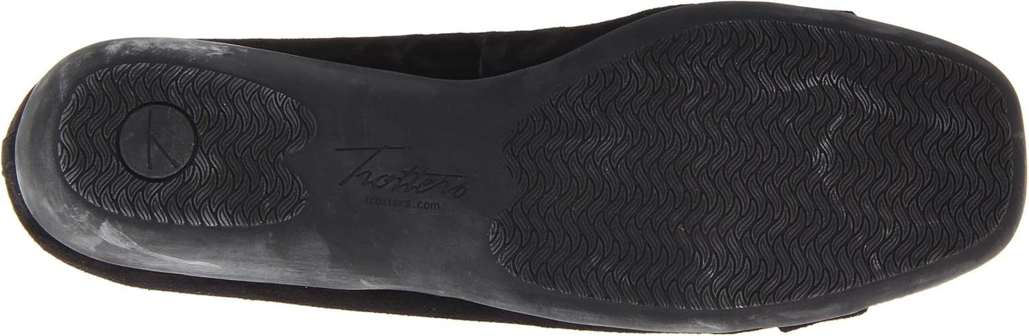 Trotters Women's Sizzle Signature Ballet Flat,Black Suede,6.5 WW US - Image 4