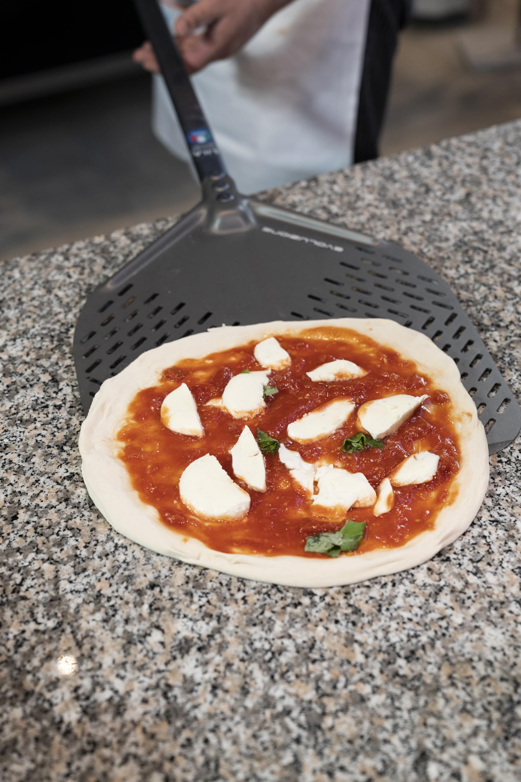GIMETAL Pizzaschaufel aus eloxiertem Aluminium, rechteckig, Maße: 33 x 33 cm, Griff: 60 cm