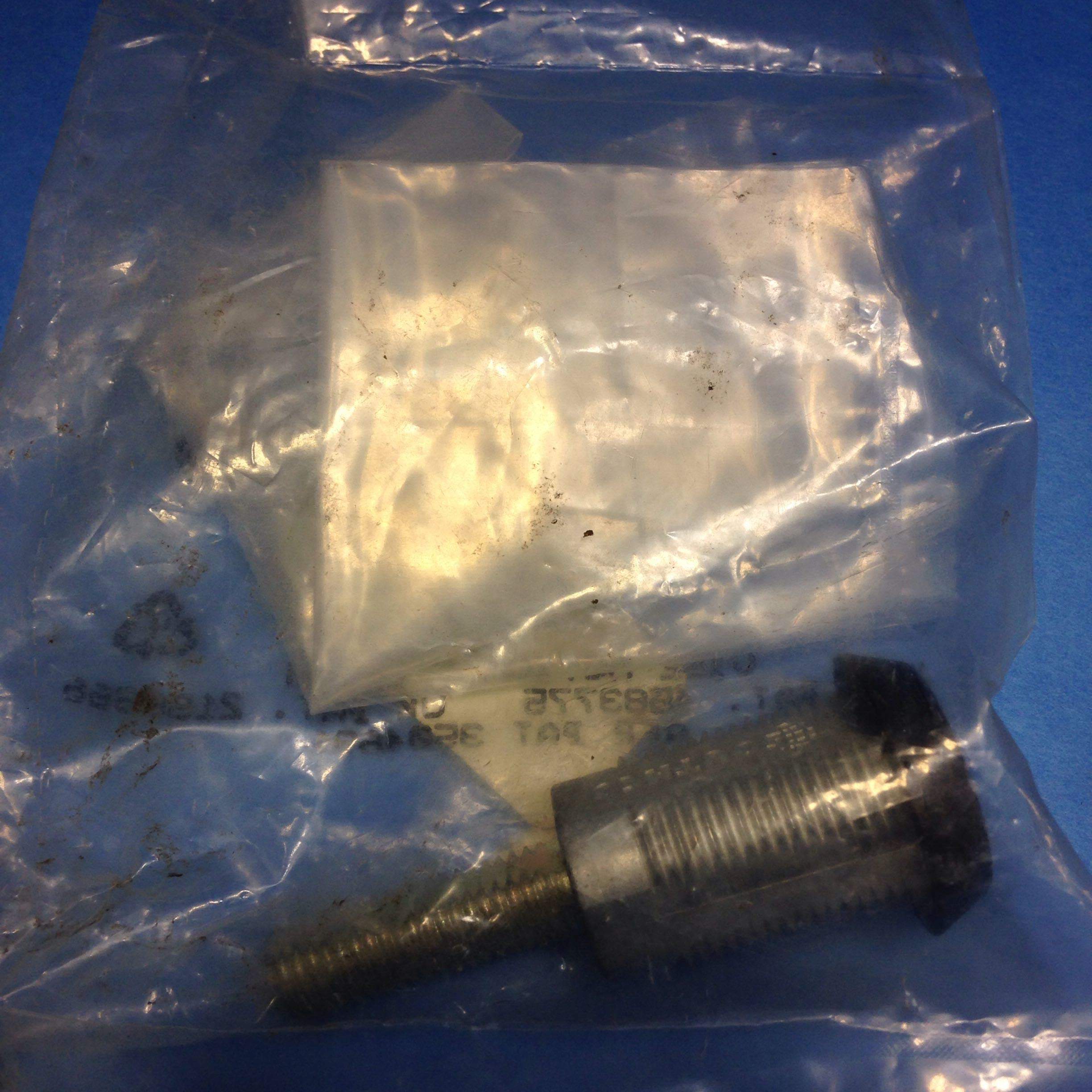 1 3/16 Grip Range, Emka Plain Padlockable, Black Powder Coating, Heavy Duty L-Handle w/Defeator for Two Hand Operation NEMA 4 Rated 1/4 Turn Latches (1 Each)