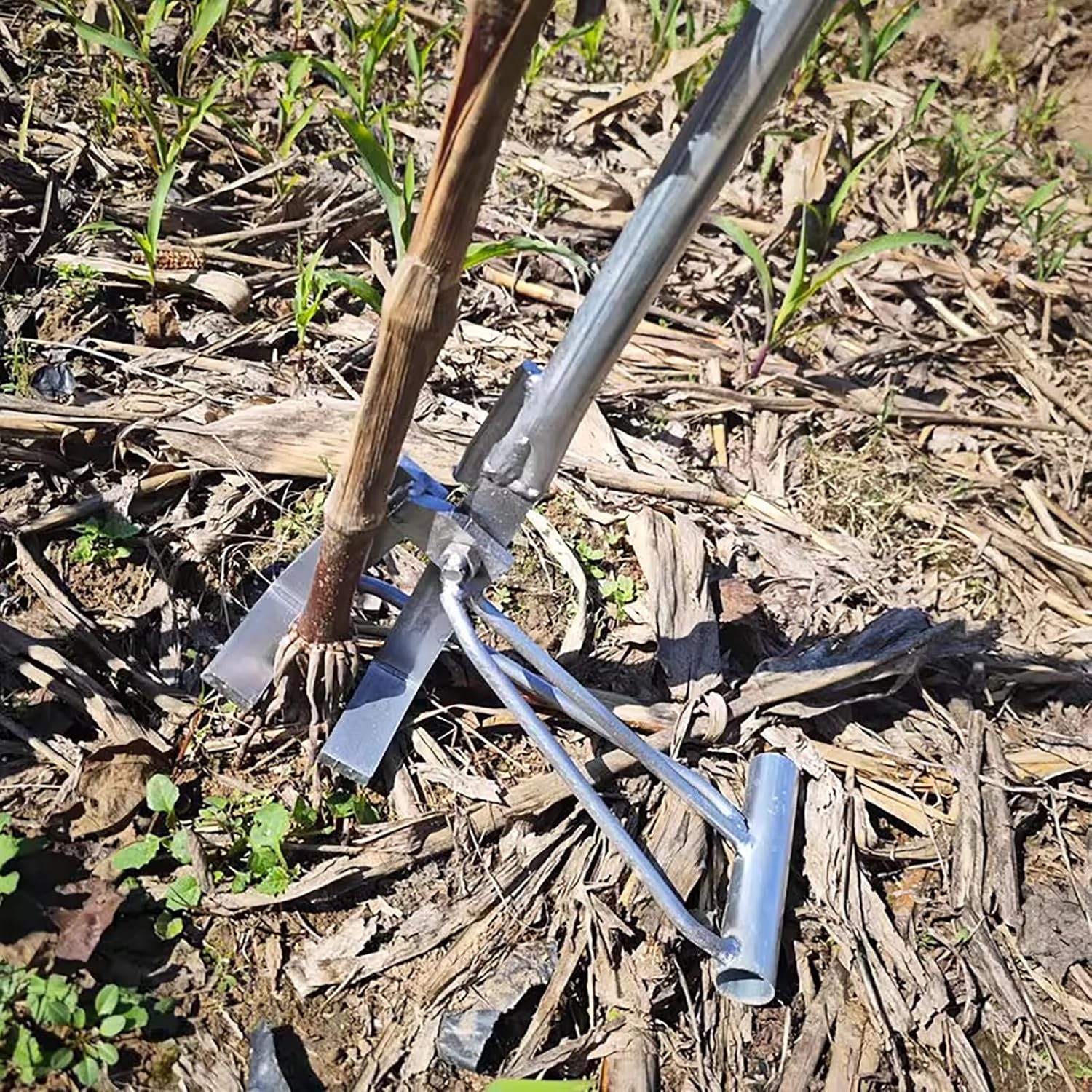 Wood Post Puller - Lightweight Manual Tool for Removing Fence Piles and Invasive Plants, Ideal for Farm and Garden Use