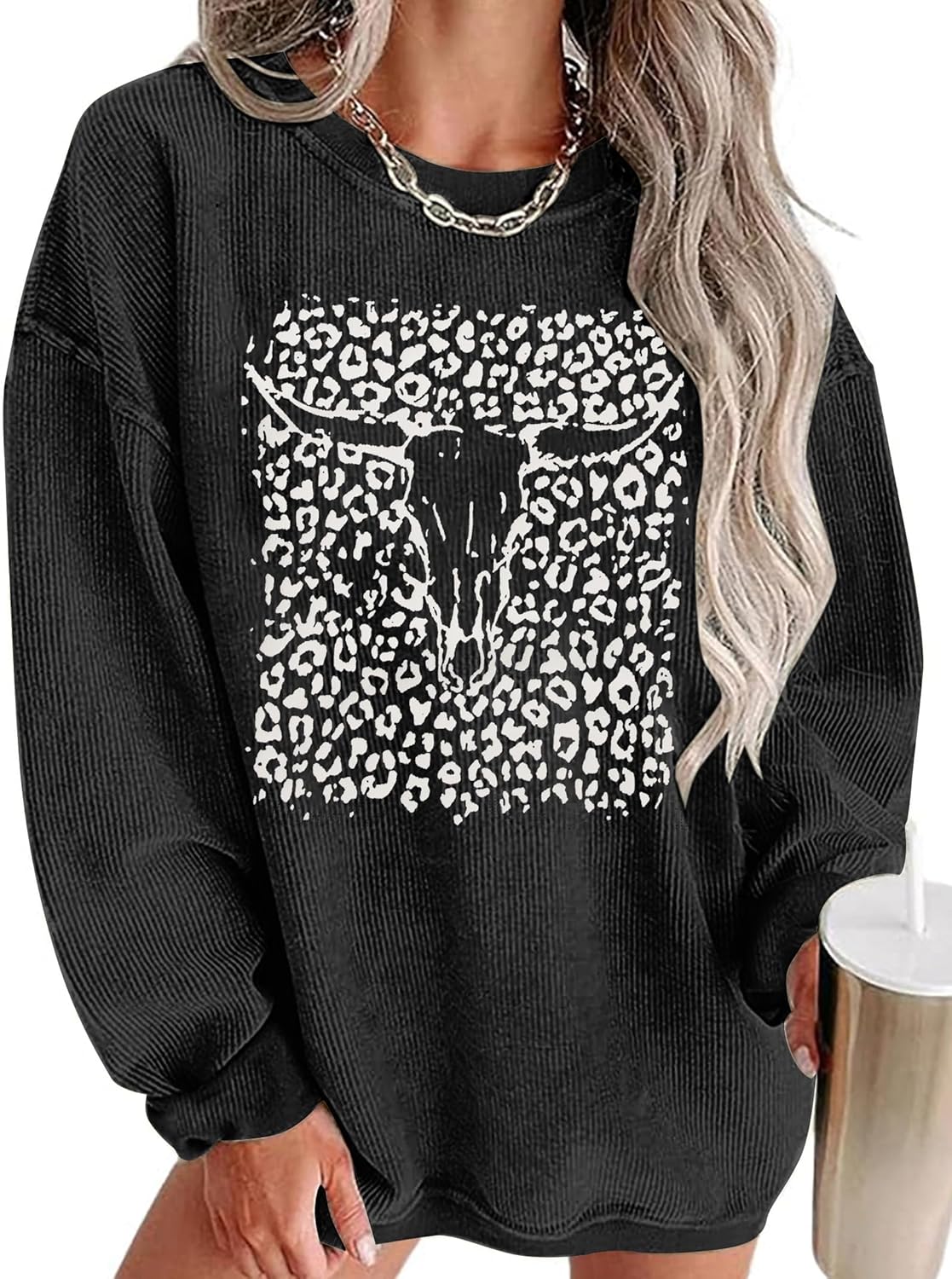 UNIQUEONE Boho Cow Skull Sweatshirt Women: Cowgirl Sweater Vintage Western Rodeo Graphic Tee Country Concert Outfits Pullover