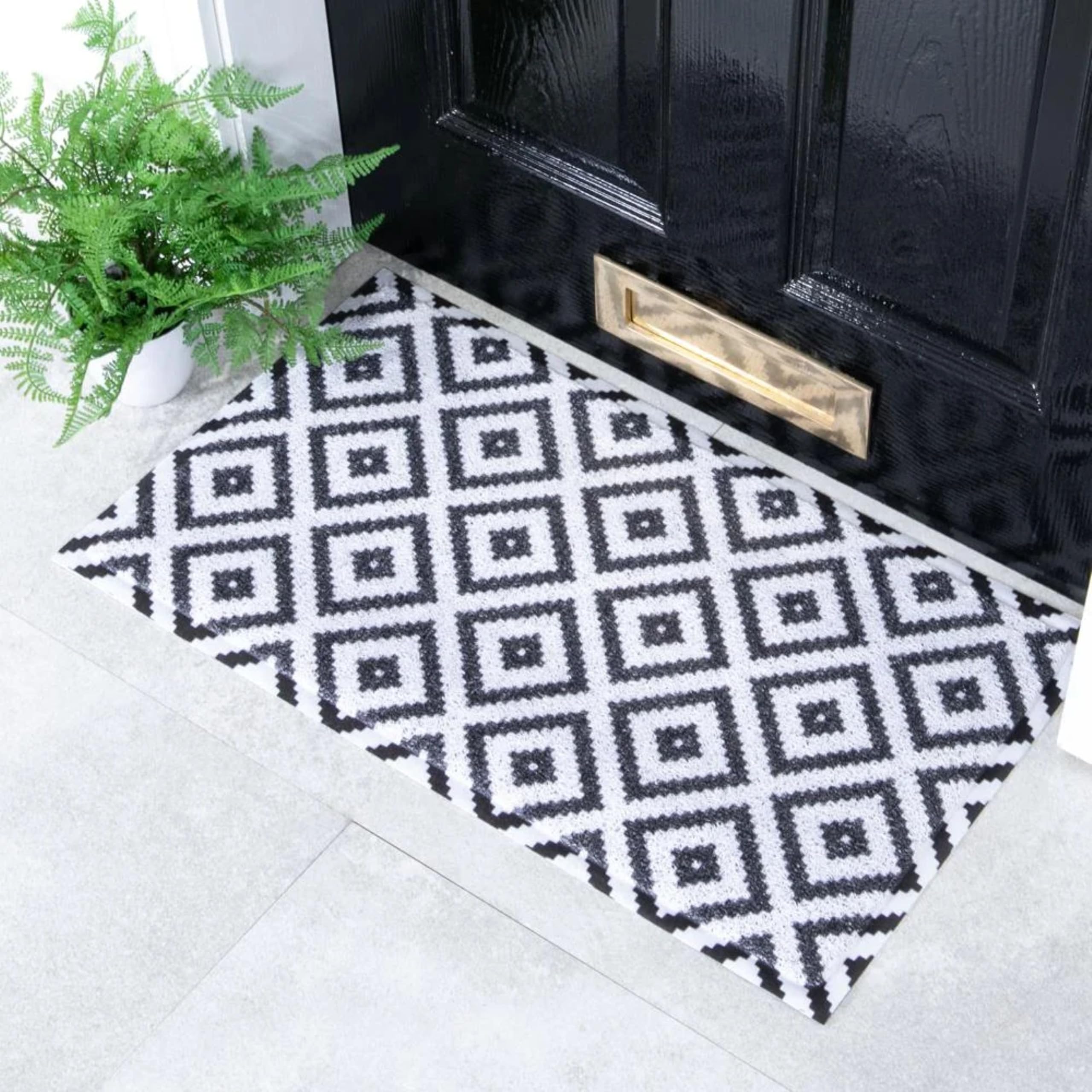 Artsy Mats Diamond Black and White Pattern Indoor & Outdoor Door Mat - Incredibly & Weatherproof Doormats - Non Slip Mat, (70x40 cm)