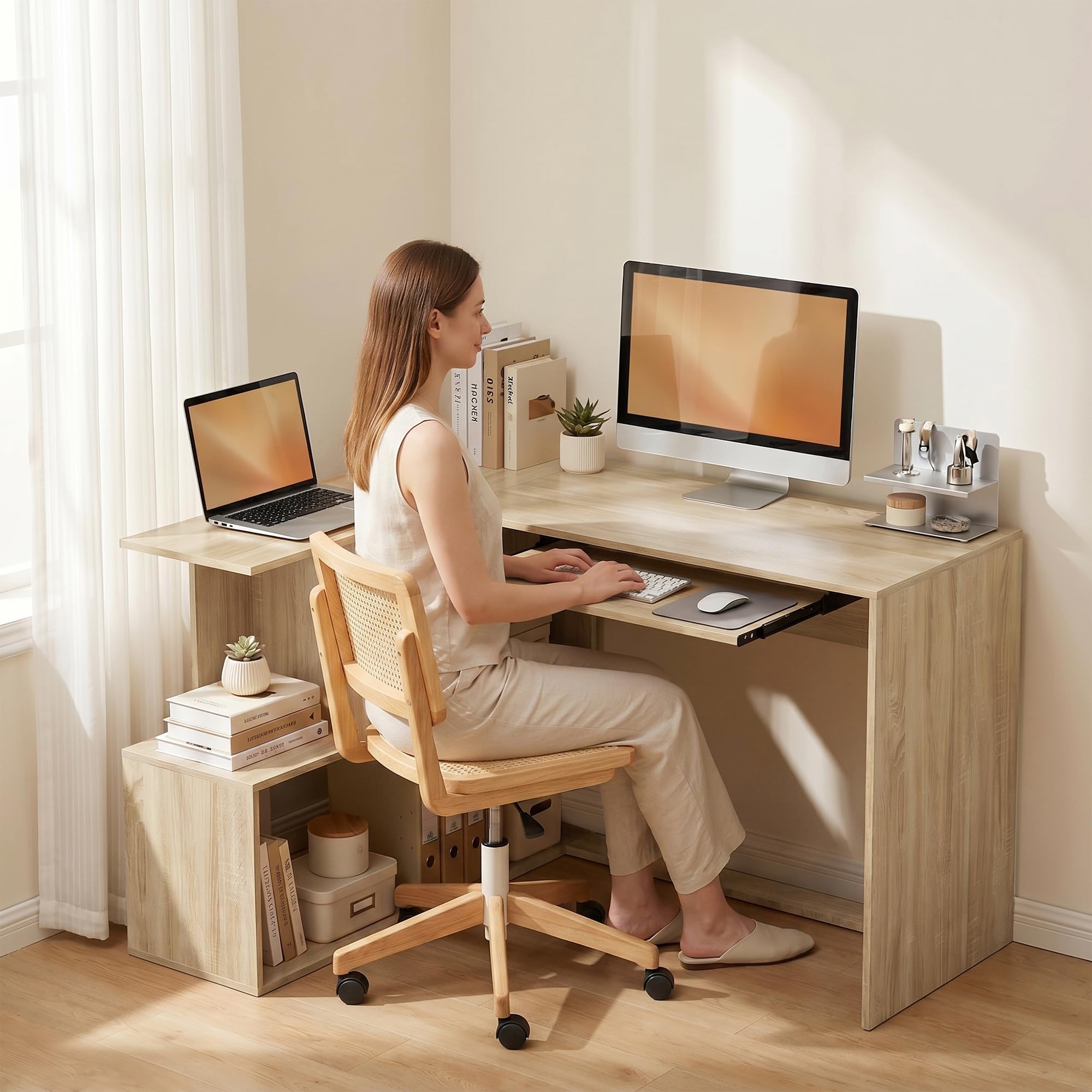 HOMCOM Bureau d'angle avec Plateau pour Clavier en L 120 x 100 cm Naturel