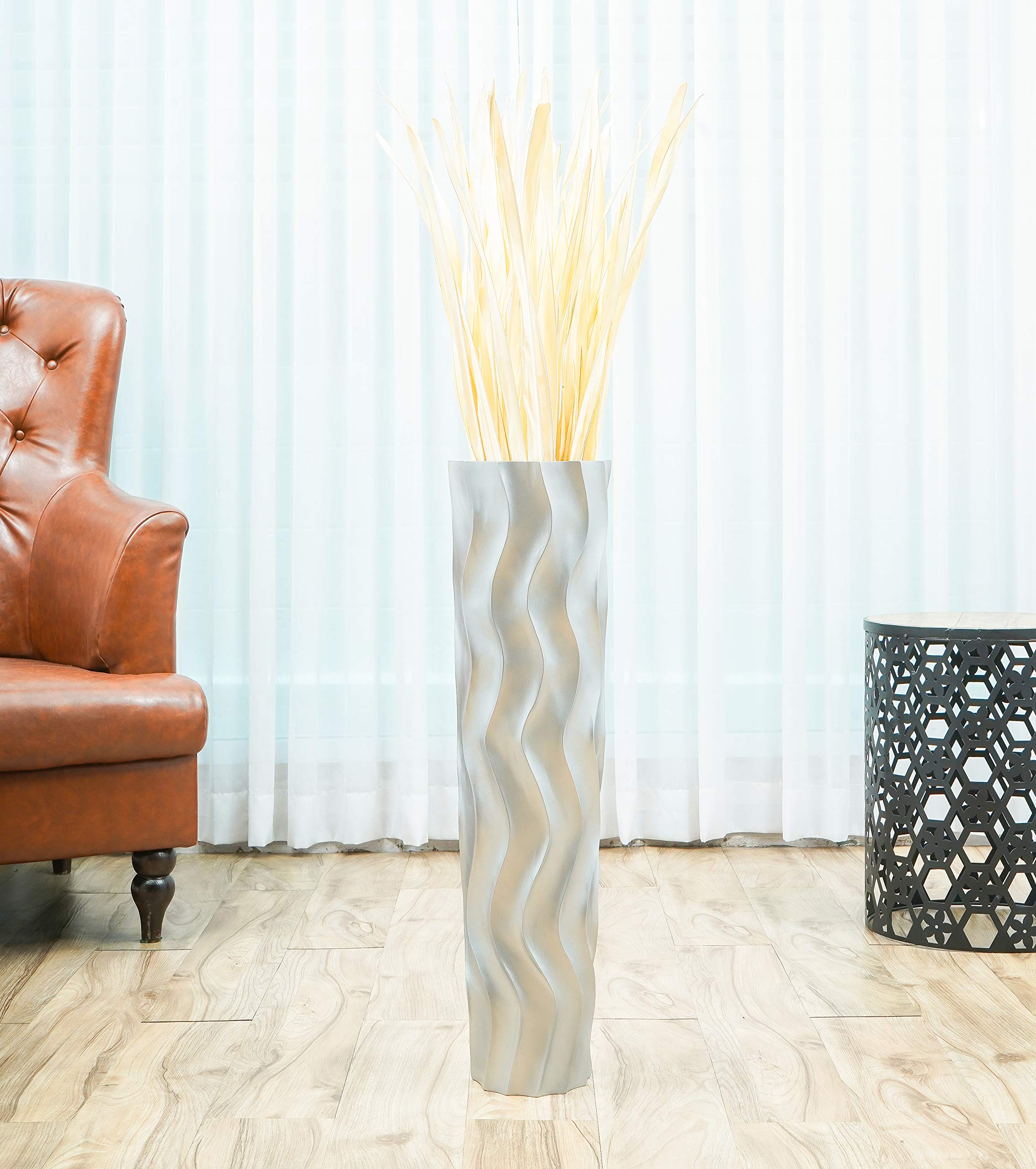Leewadee Große Bodenvase 65 cm Mangoholz für Pampasgras & Trockenblumen | Dekovase fürs Wohnzimmer, für Zweige & Trockengräser - bruchfester als Keramik, kein Wasser. Boho
