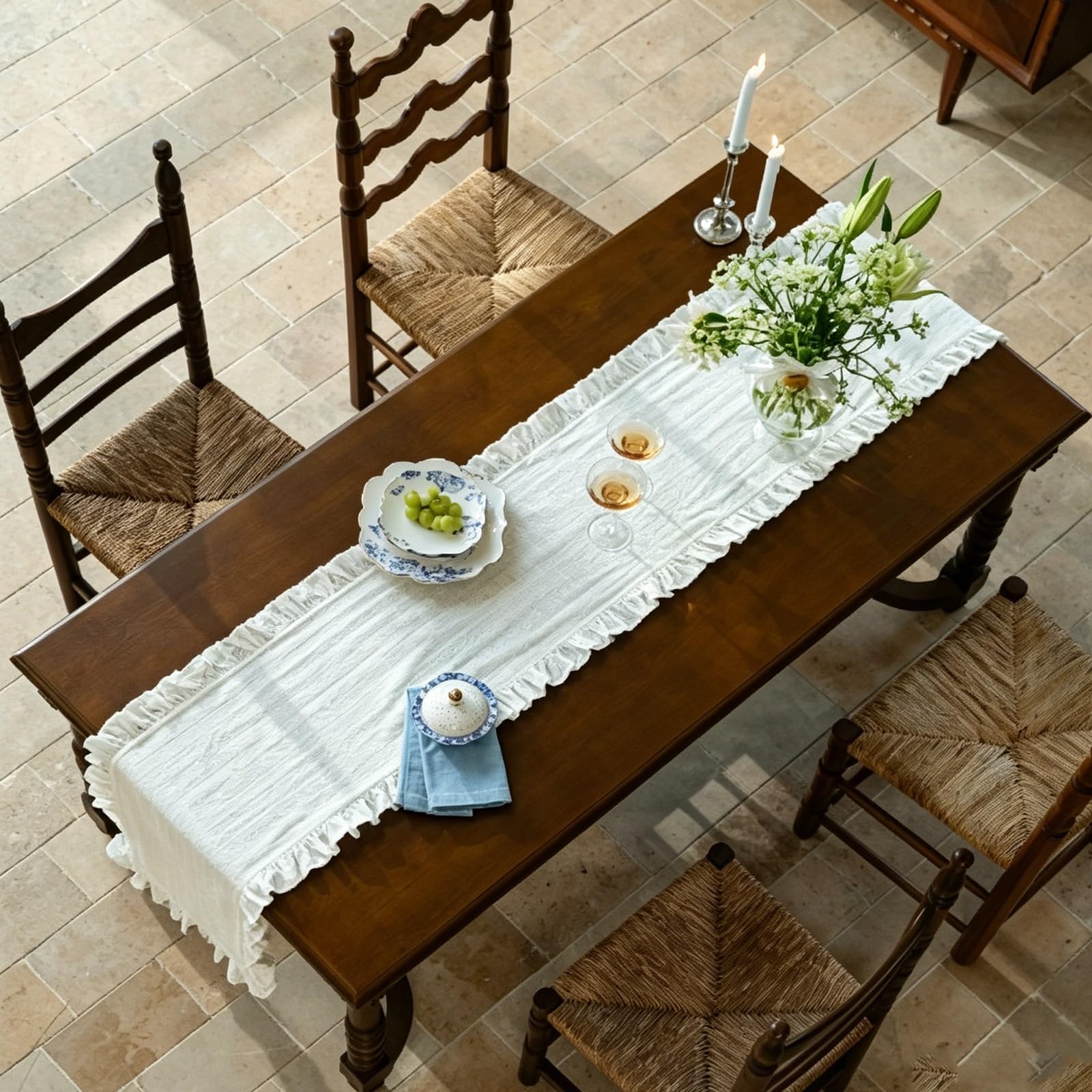 Cremefarbener Tischläufer,Stoff mit Baumwollspitzenstickerei,Langer Tischläufer als Wohnzimmerdekoration,Geeignet für TV-Lowboards und Esstische(40x250cm/15.7x98.4in)