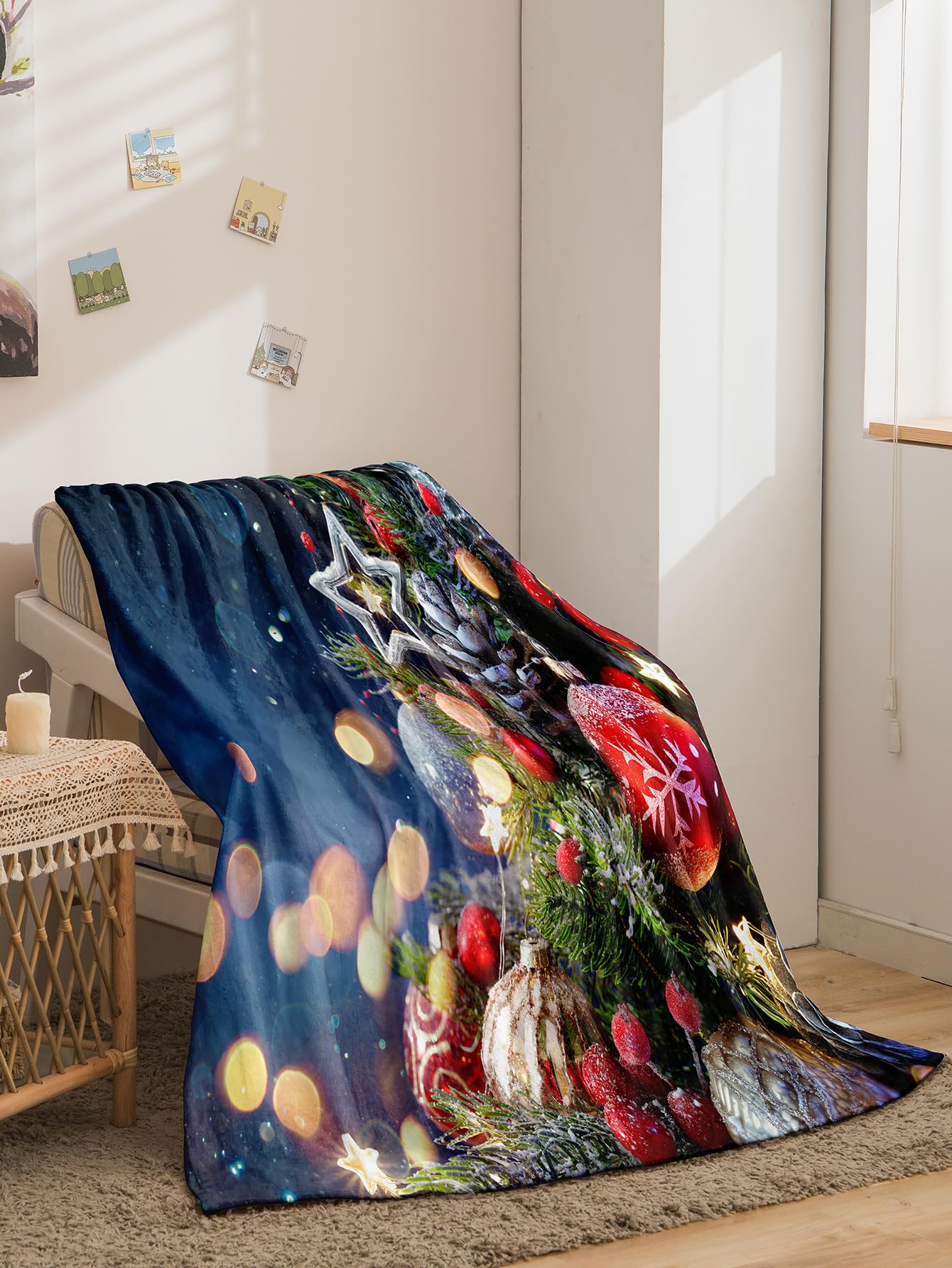 Manta navideña con diseño de Campanas, Suave y cálida, Ideal for el hogar o la Oficina(150x200cm)