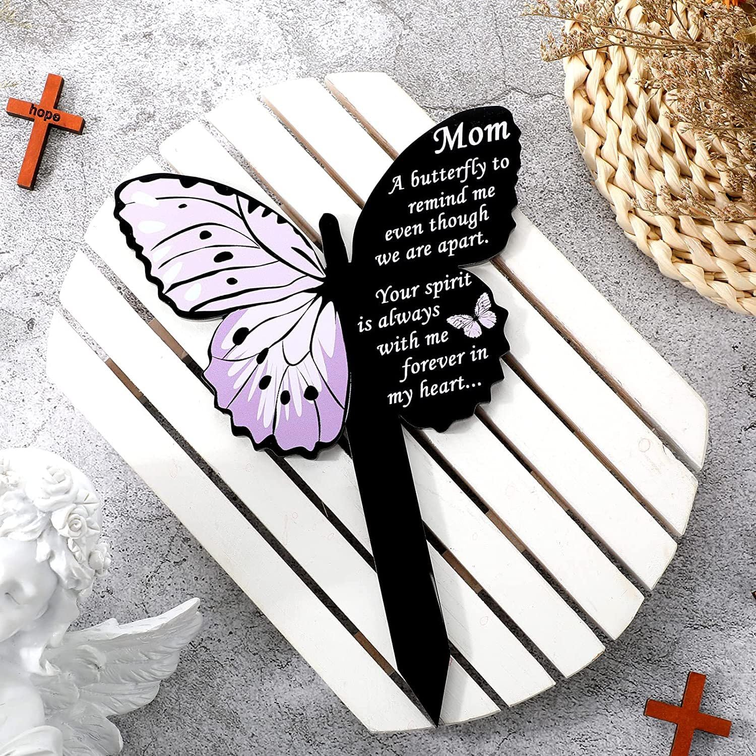 Marqueur De Tombe Acrylique En Forme De Cœur Avec Papillon - 20x14 Cm, Design 2D Floral - Pour Jardin Du Souvenir, Cimetière, Décoration Mémoriale