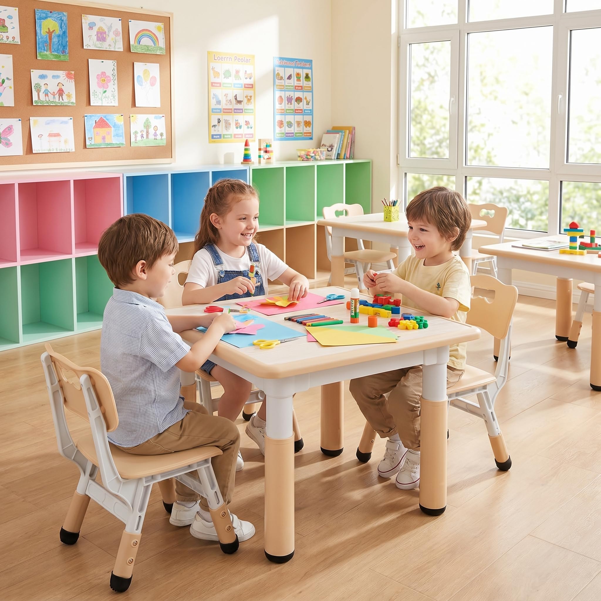 Kindertisch mit 2 Stühlen, Kindersitzgruppe Höhenverstellbar Packung, Tisch Stuhl Set für Kinderzimmer, Plastik Kindermöbel, Maltisch Sitzgruppe für Mädchen ab 3 Jahre（Gelb, Quadratischen Tisch）